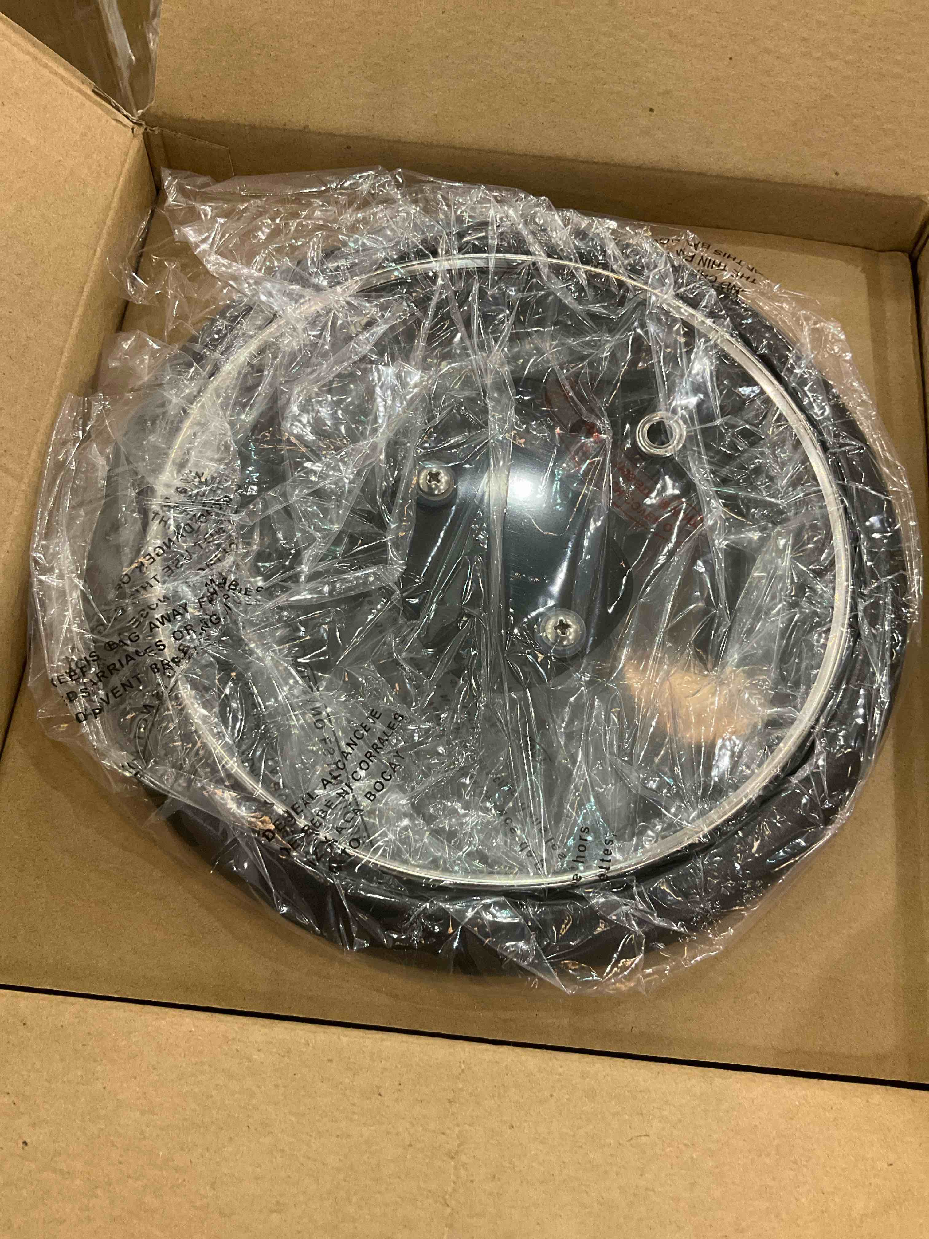 https://s3.amazonaws.com/lotting-images-prod/BargainHunt/EXS01012868_1708112673651.jpeg