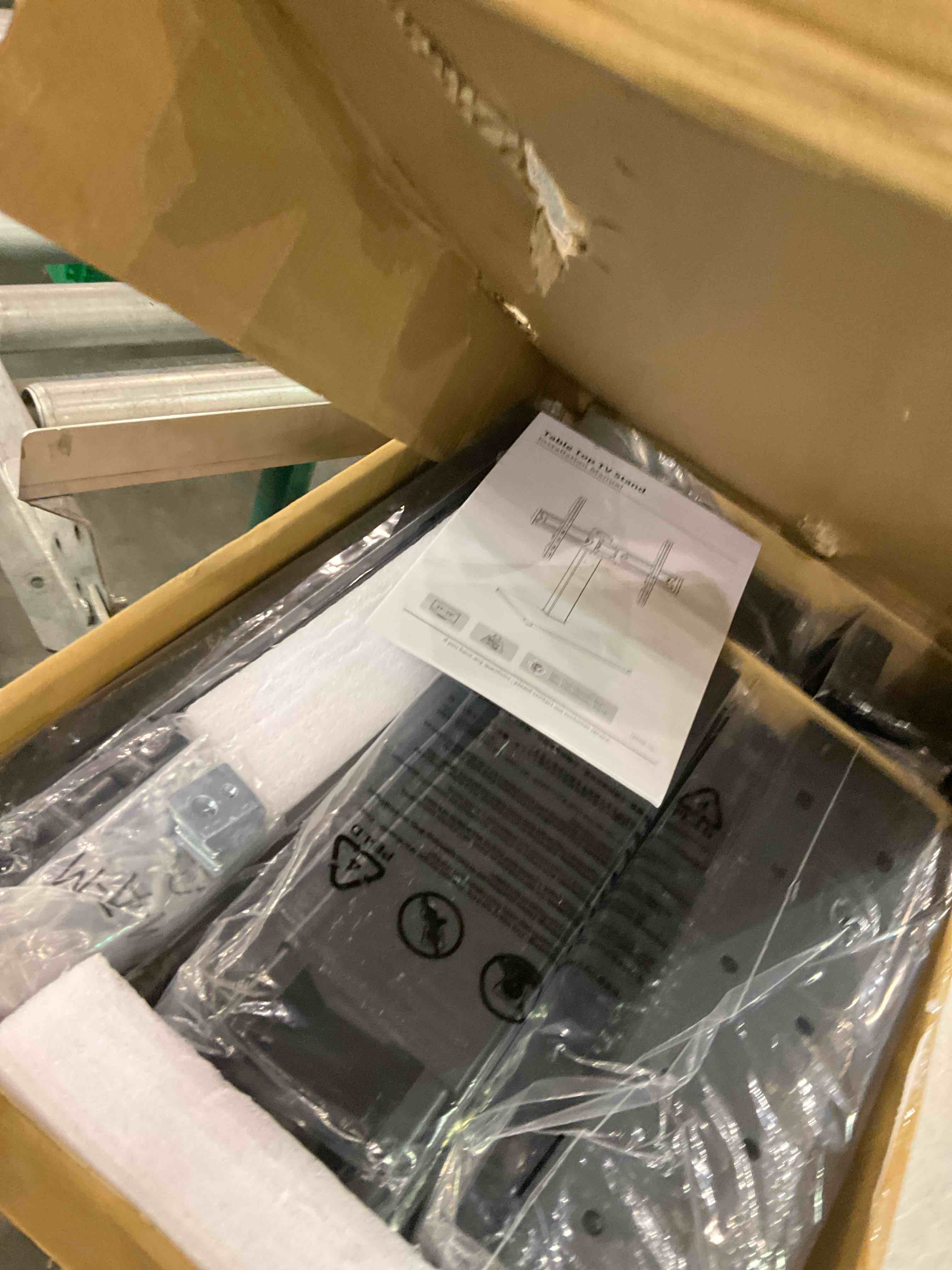 https://s3.amazonaws.com/lotting-images-prod/BargainHunt/EXS01013164_1707507865298.jpeg