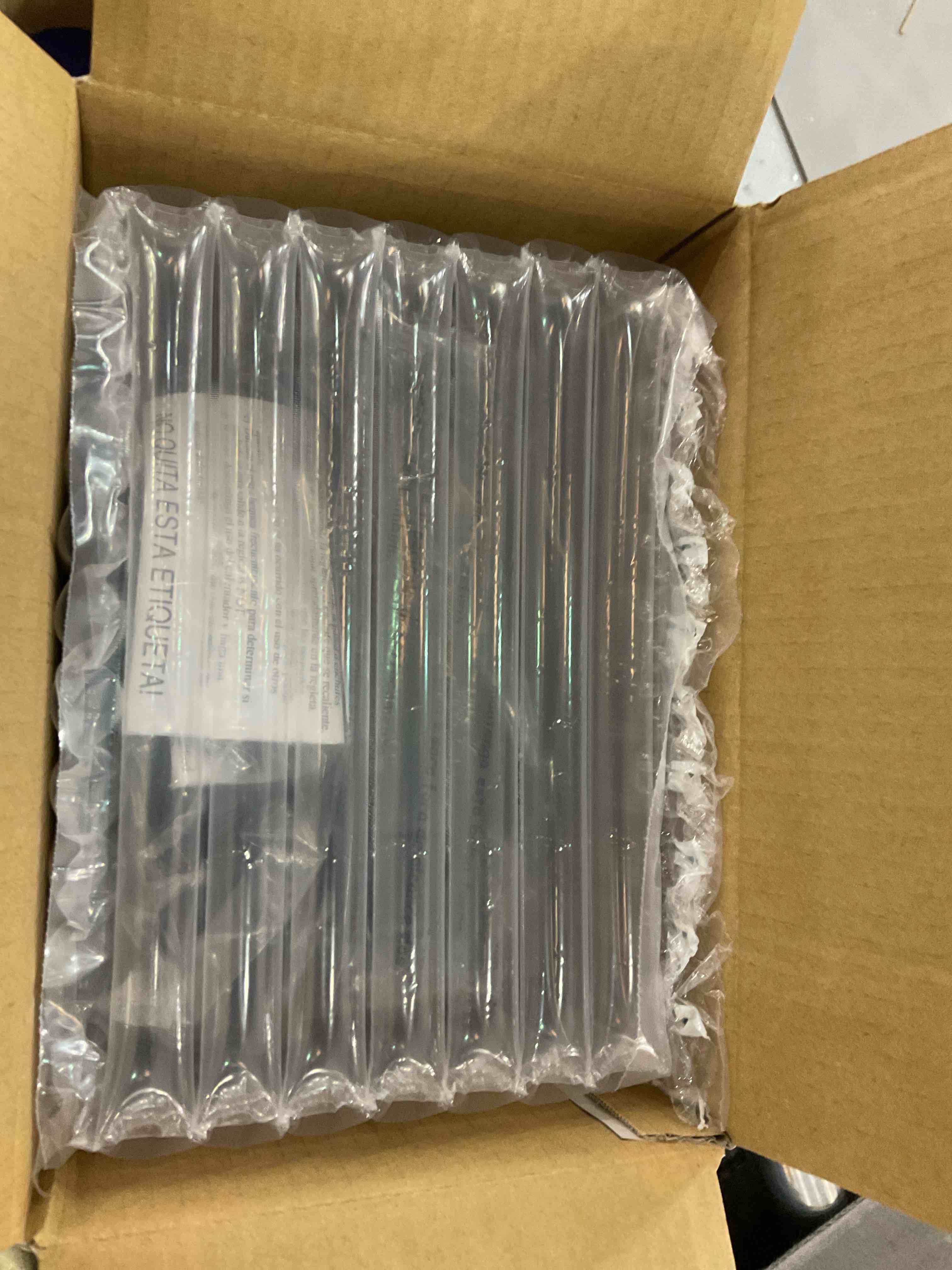 https://s3.amazonaws.com/lotting-images-prod/BargainHunt/EXS01013656_1708101681539.jpeg