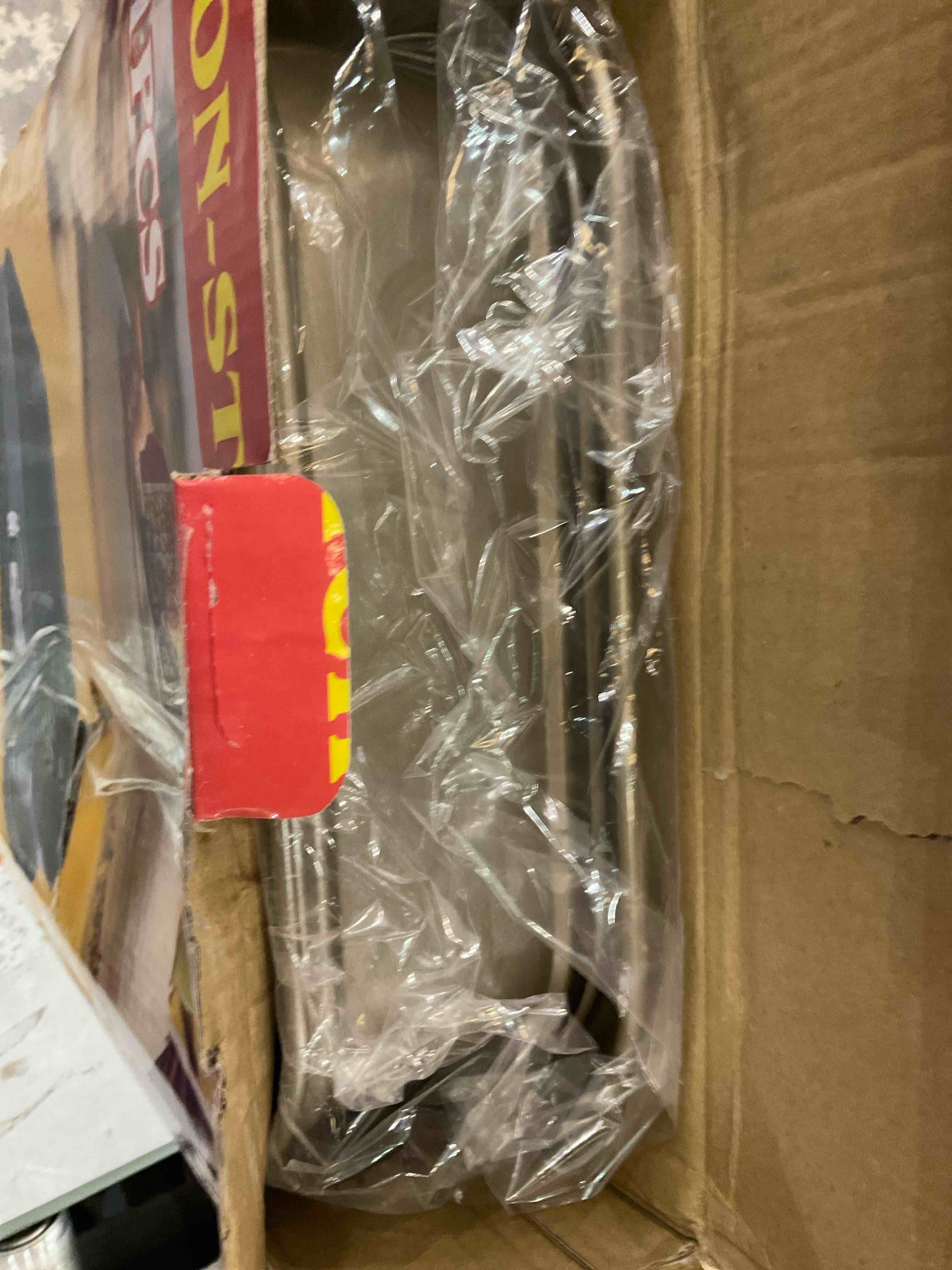 https://s3.amazonaws.com/lotting-images-prod/BargainHunt/EXS01013842_1708360787379.jpeg