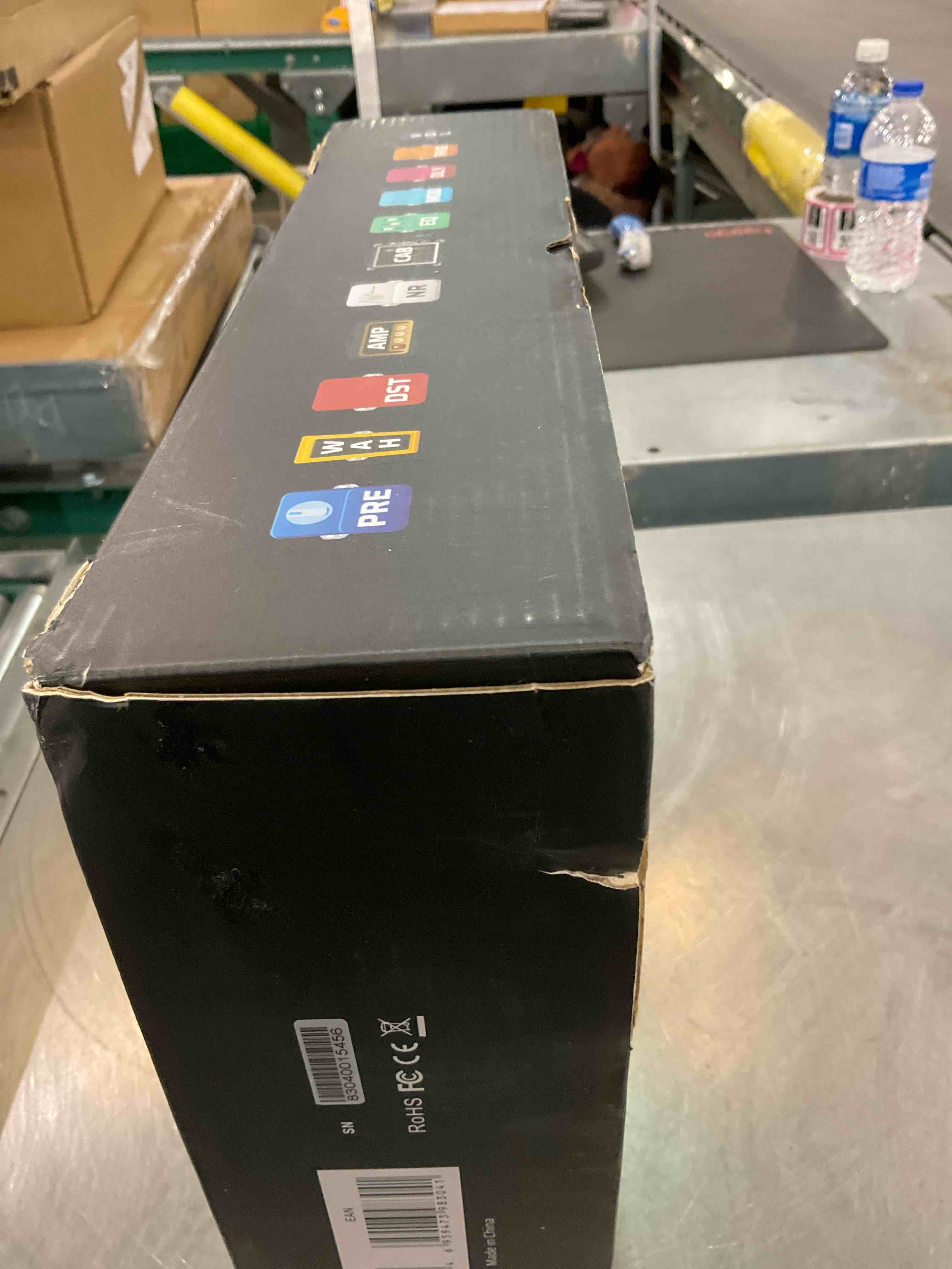 https://s3.amazonaws.com/lotting-images-prod/BargainHunt/EXS01013862_1708358572757.jpeg