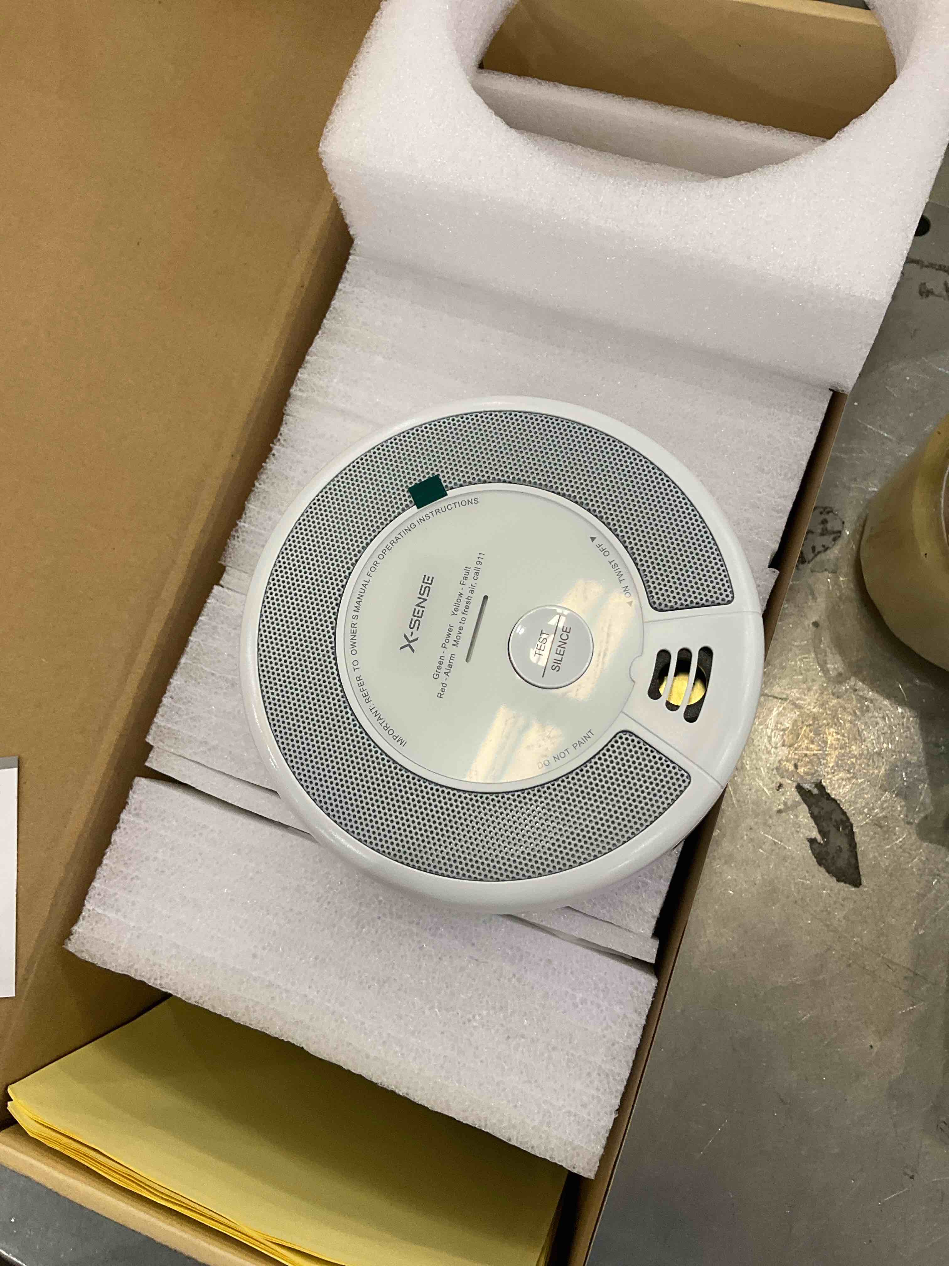 https://s3.amazonaws.com/lotting-images-prod/BargainHunt/EXS01014228_1708458792687.jpeg