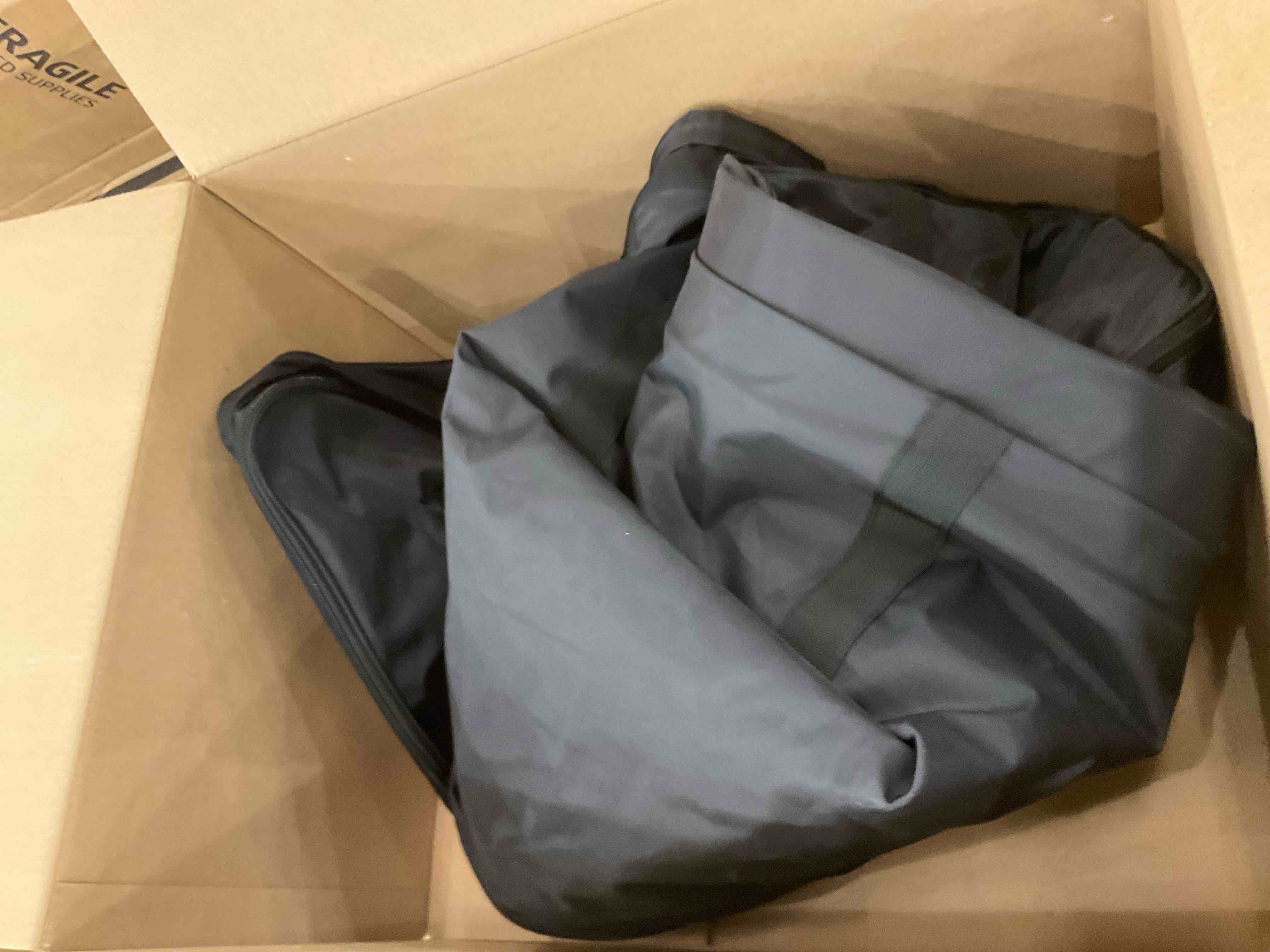 https://s3.amazonaws.com/lotting-images-prod/BargainHunt/EXS01015526_1708703515527.jpeg
