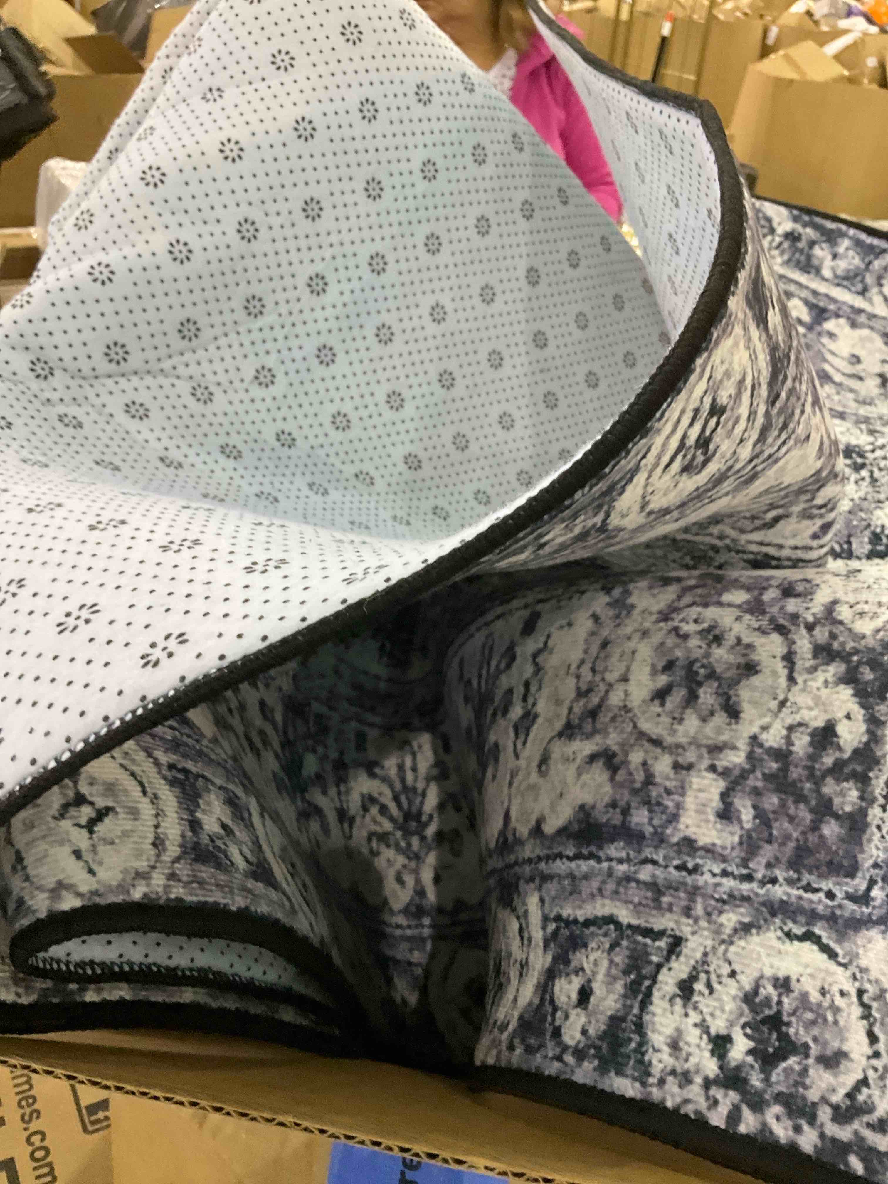 https://s3.amazonaws.com/lotting-images-prod/BargainHunt/EXS01015780_1710247155866.jpeg