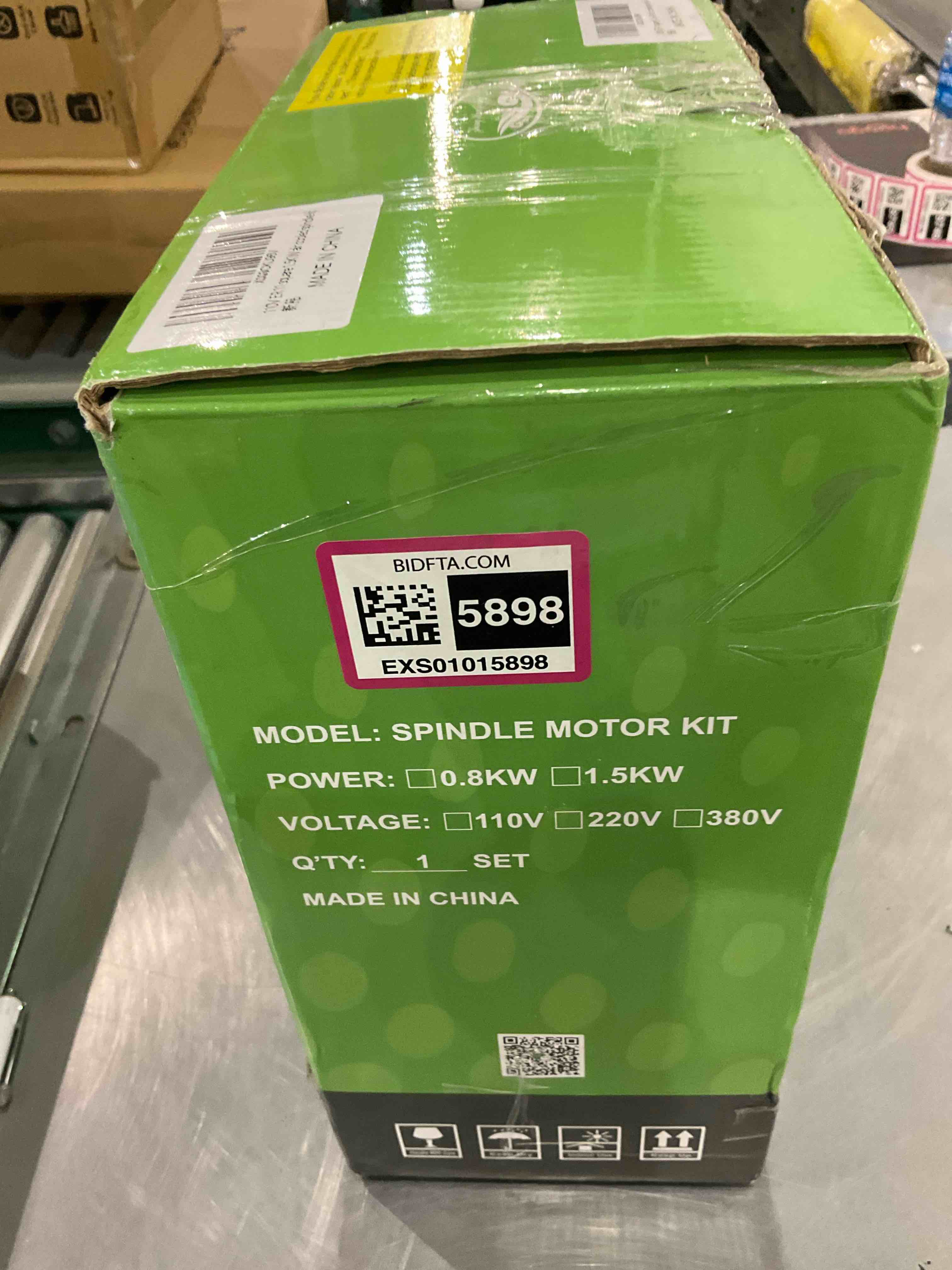 https://s3.amazonaws.com/lotting-images-prod/BargainHunt/EXS01015898_1709727774437.jpeg