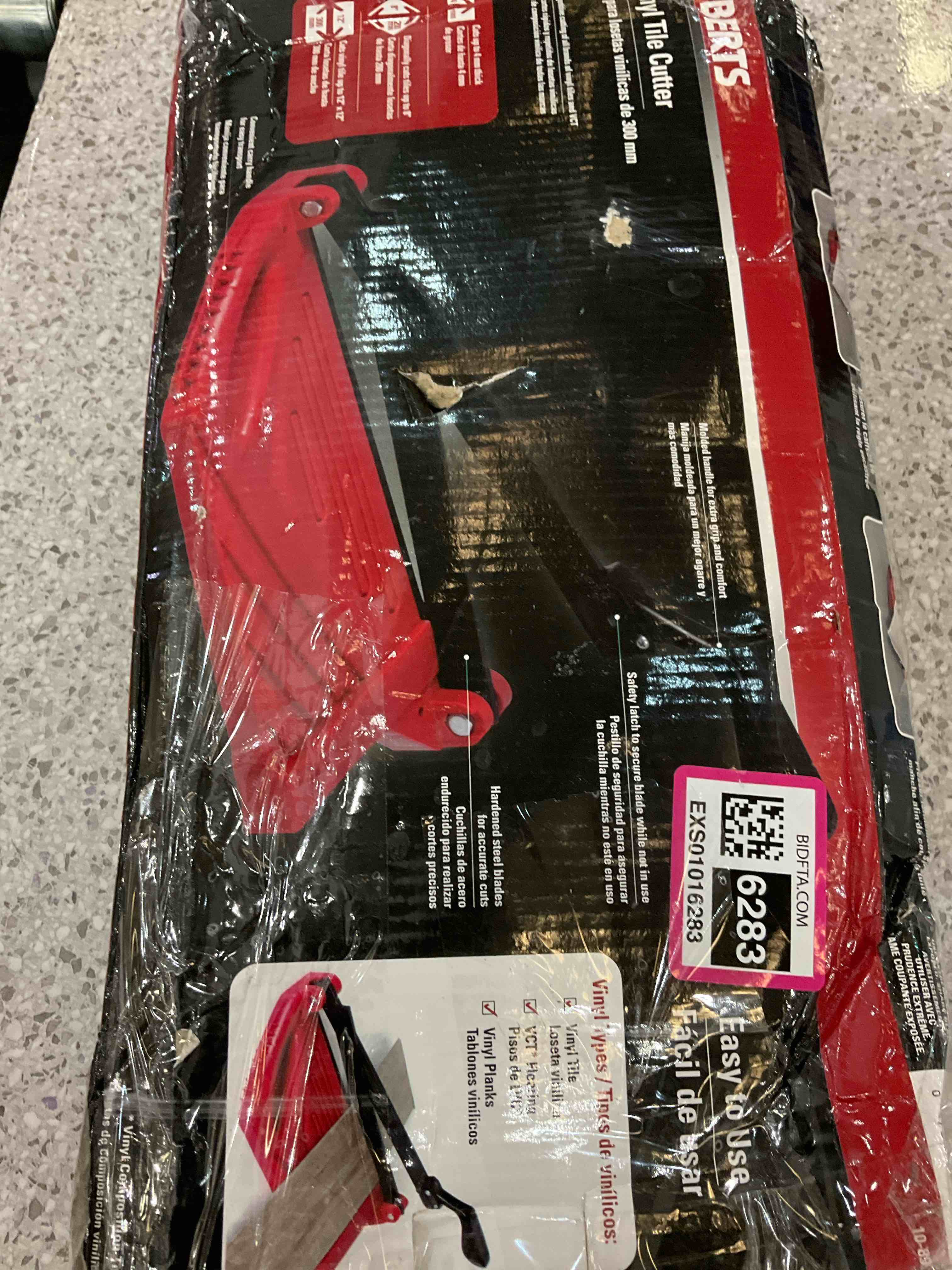 https://s3.amazonaws.com/lotting-images-prod/BargainHunt/EXS01016283_1708544680741.jpeg