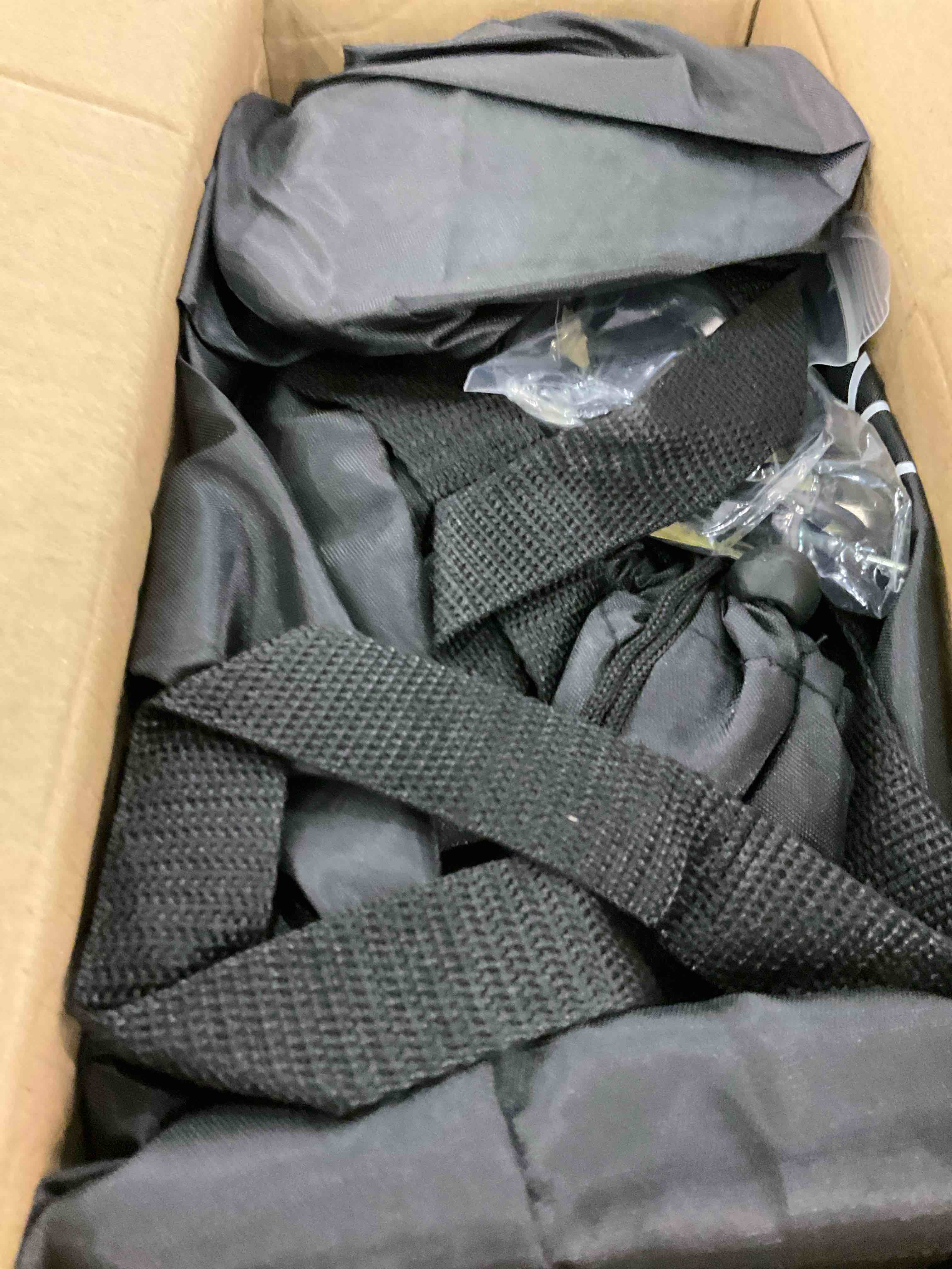 https://s3.amazonaws.com/lotting-images-prod/BargainHunt/EXS01017164_1708434755527.jpeg