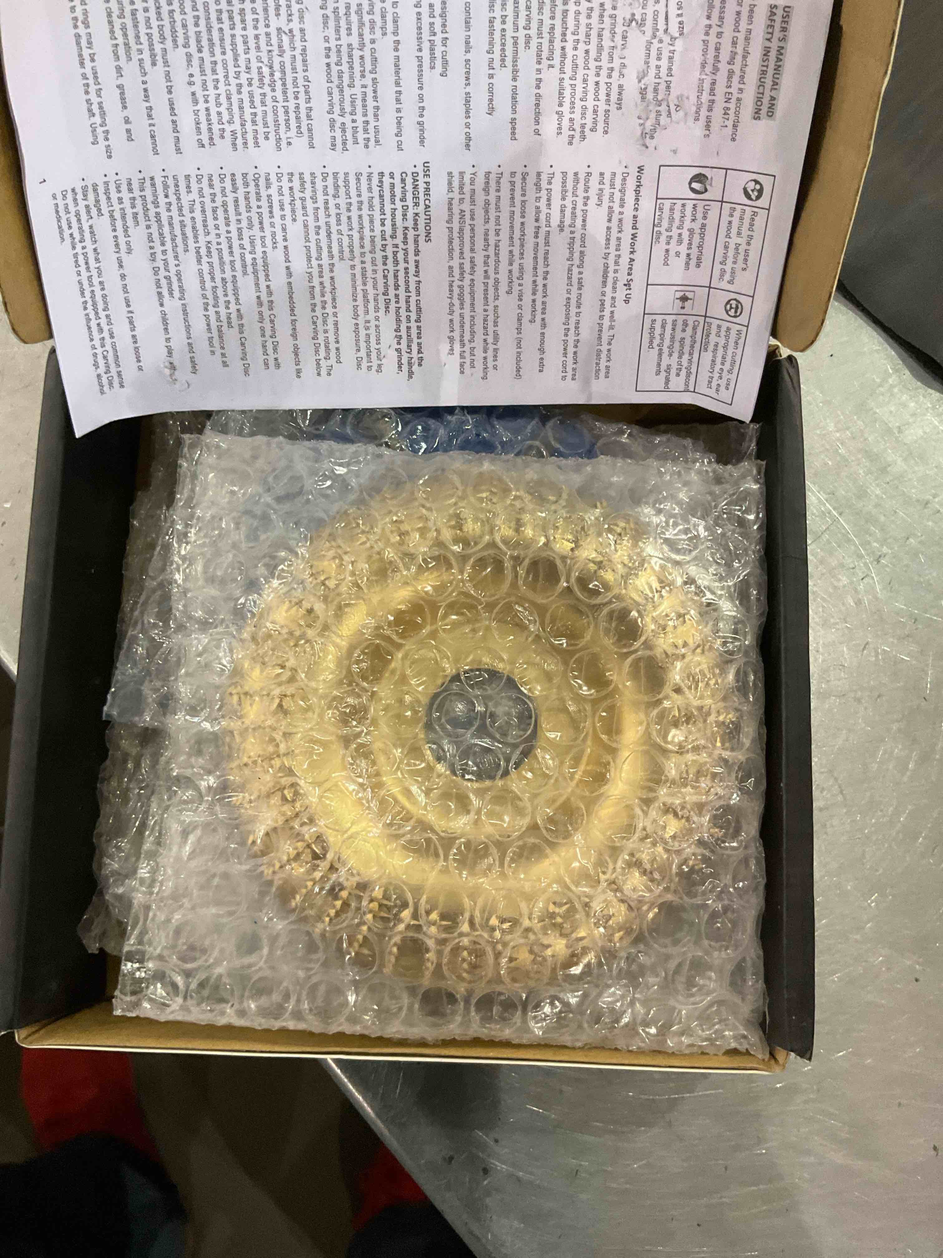 https://s3.amazonaws.com/lotting-images-prod/BargainHunt/EXS01017540_1707397399889.jpeg