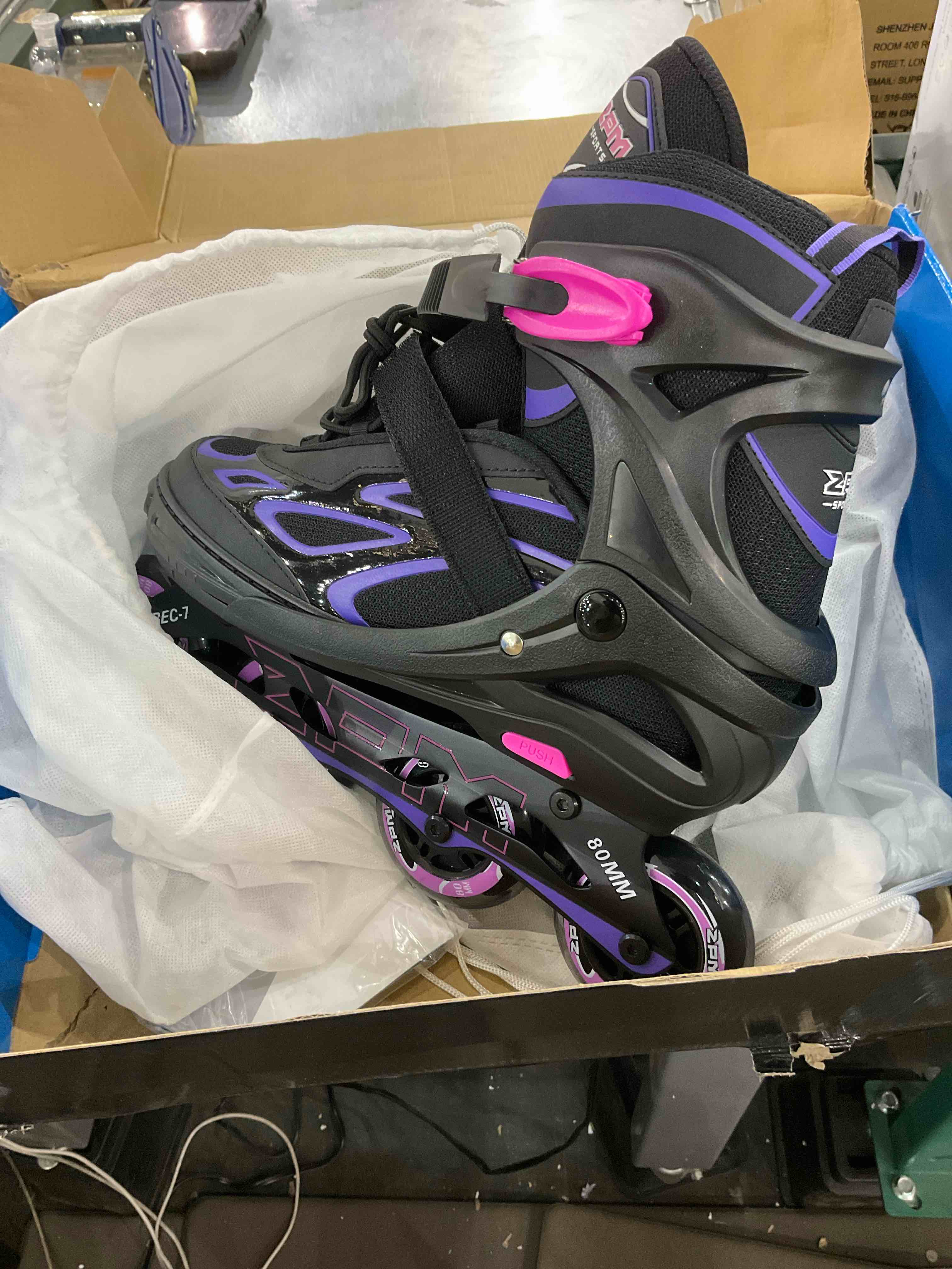 https://s3.amazonaws.com/lotting-images-prod/BargainHunt/EXS01017611_1707760449229.jpeg
