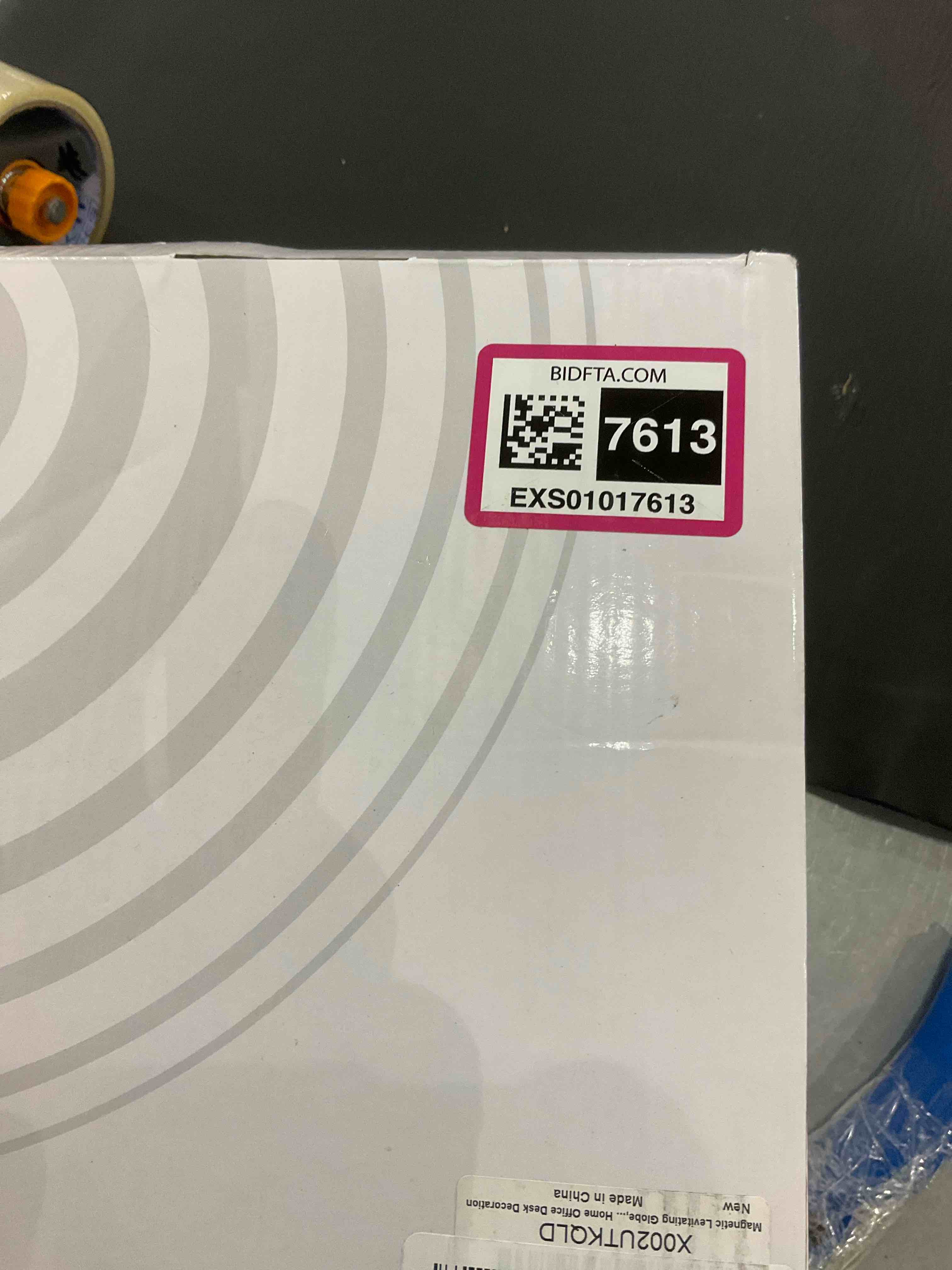 https://s3.amazonaws.com/lotting-images-prod/BargainHunt/EXS01017613_1707752025594.jpeg