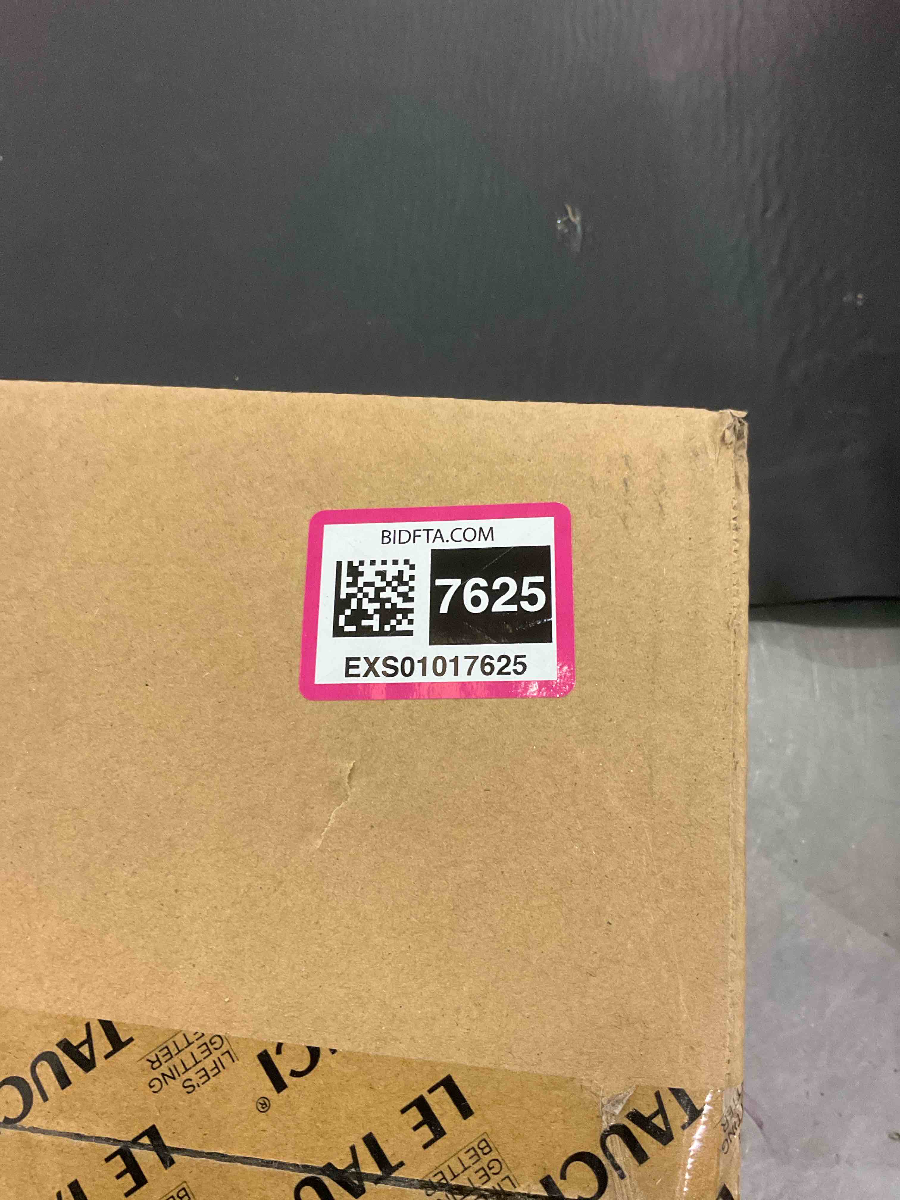 https://s3.amazonaws.com/lotting-images-prod/BargainHunt/EXS01017625_1707752465642.jpeg