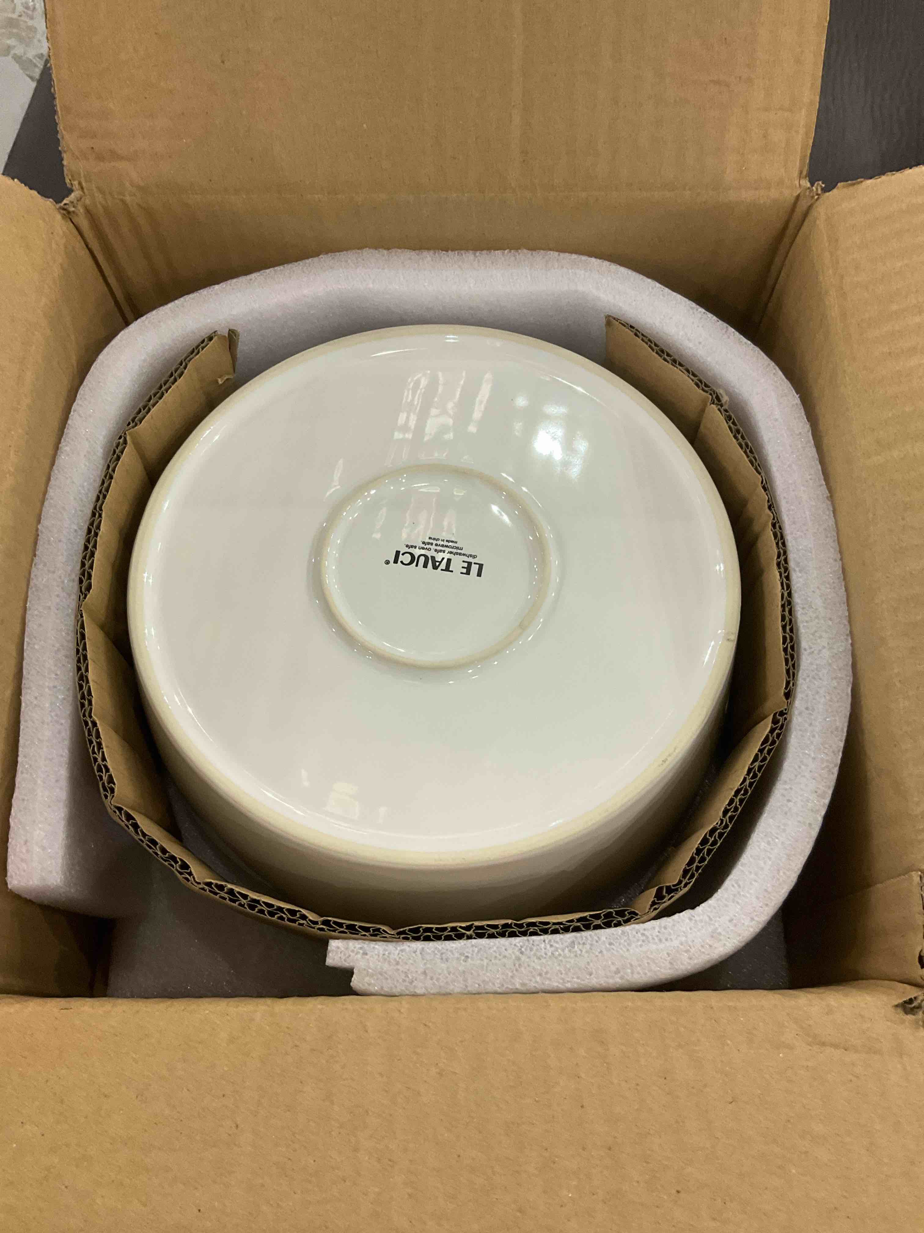 https://s3.amazonaws.com/lotting-images-prod/BargainHunt/EXS01017625_1707752479966.jpeg