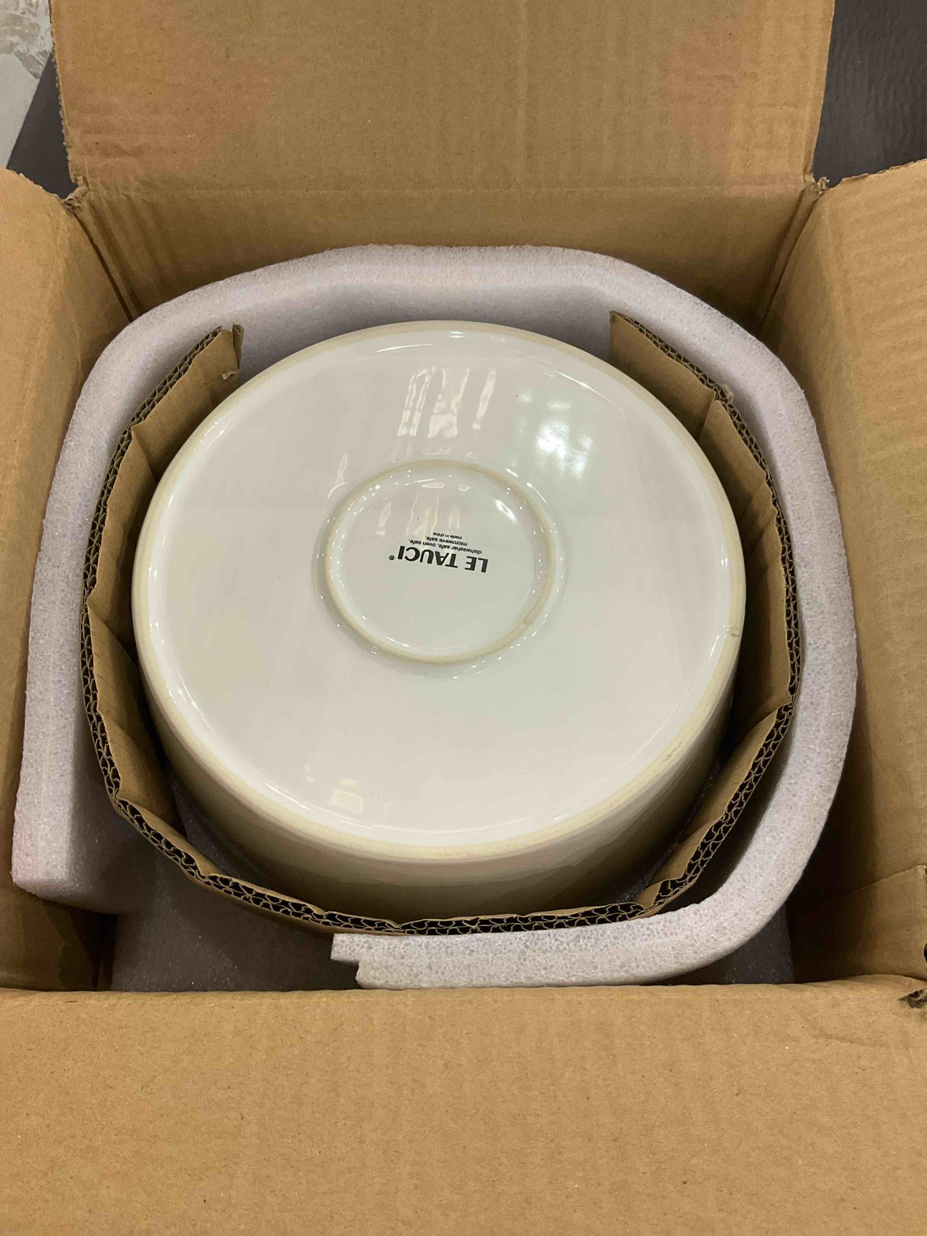 https://s3.amazonaws.com/lotting-images-prod/BargainHunt/EXS01017625_1707752480973.jpeg