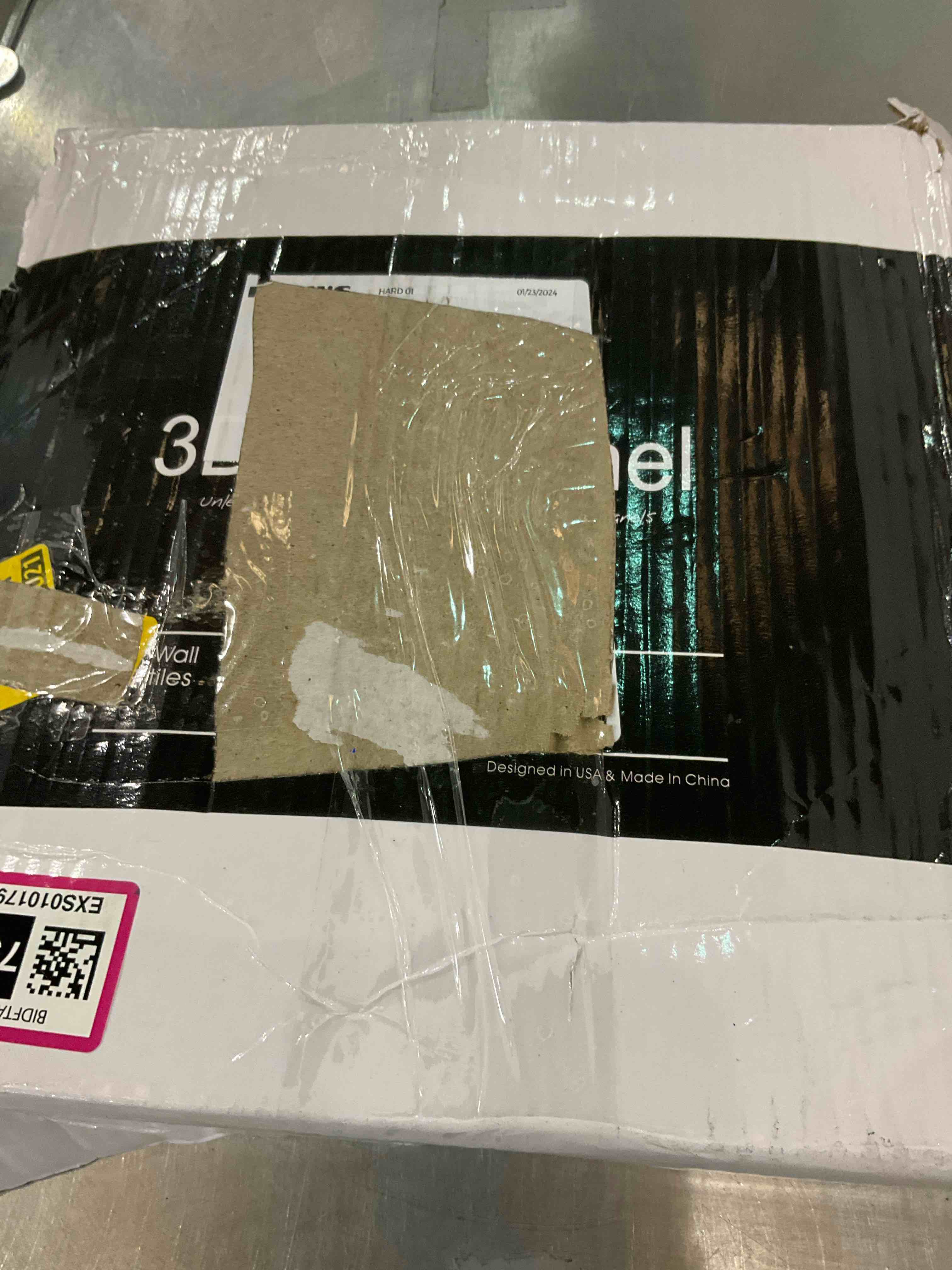 https://s3.amazonaws.com/lotting-images-prod/BargainHunt/EXS01017908_1708099939928.jpeg