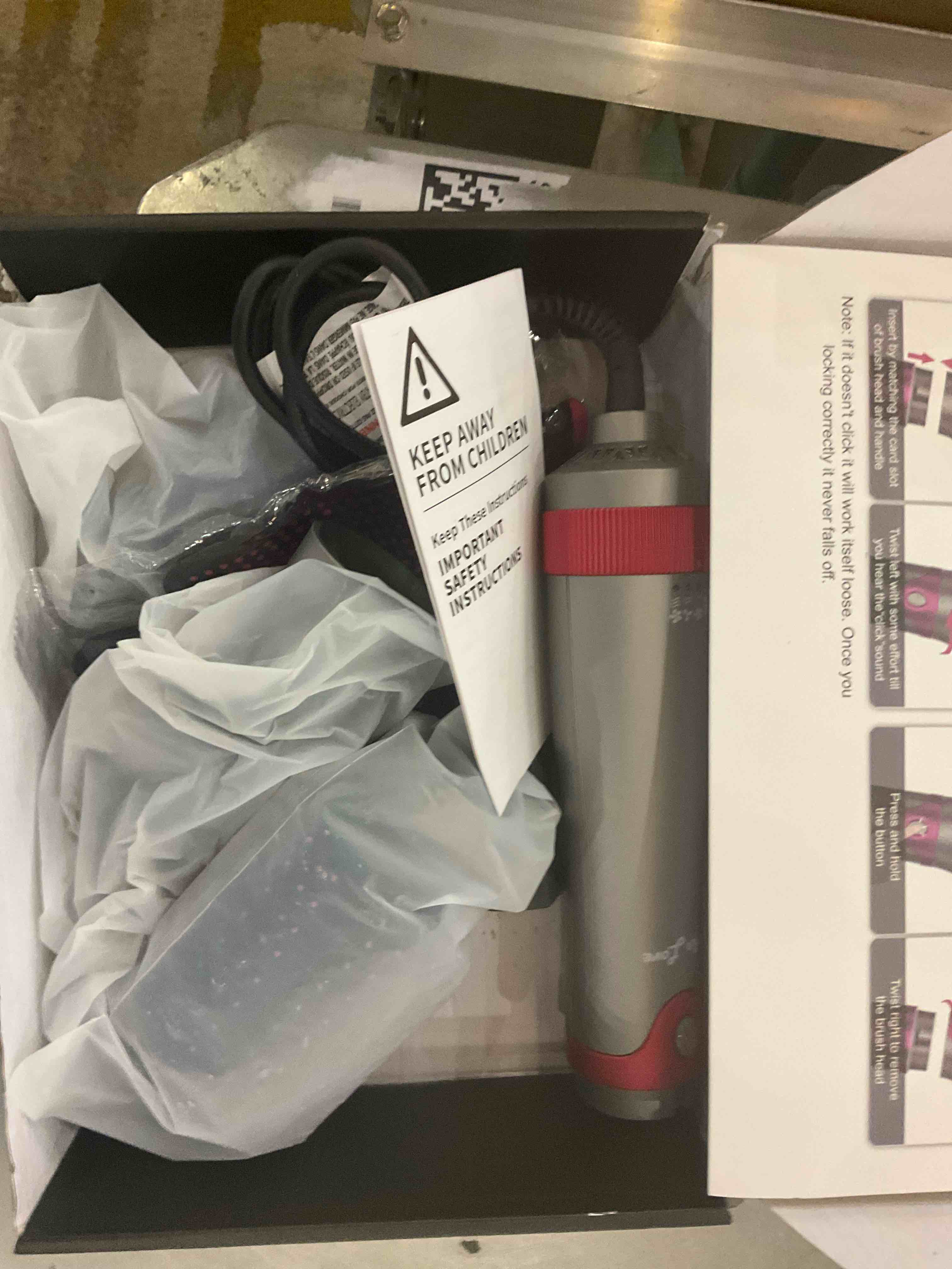 https://s3.amazonaws.com/lotting-images-prod/BargainHunt/EXS01018025_1707323636857.jpeg