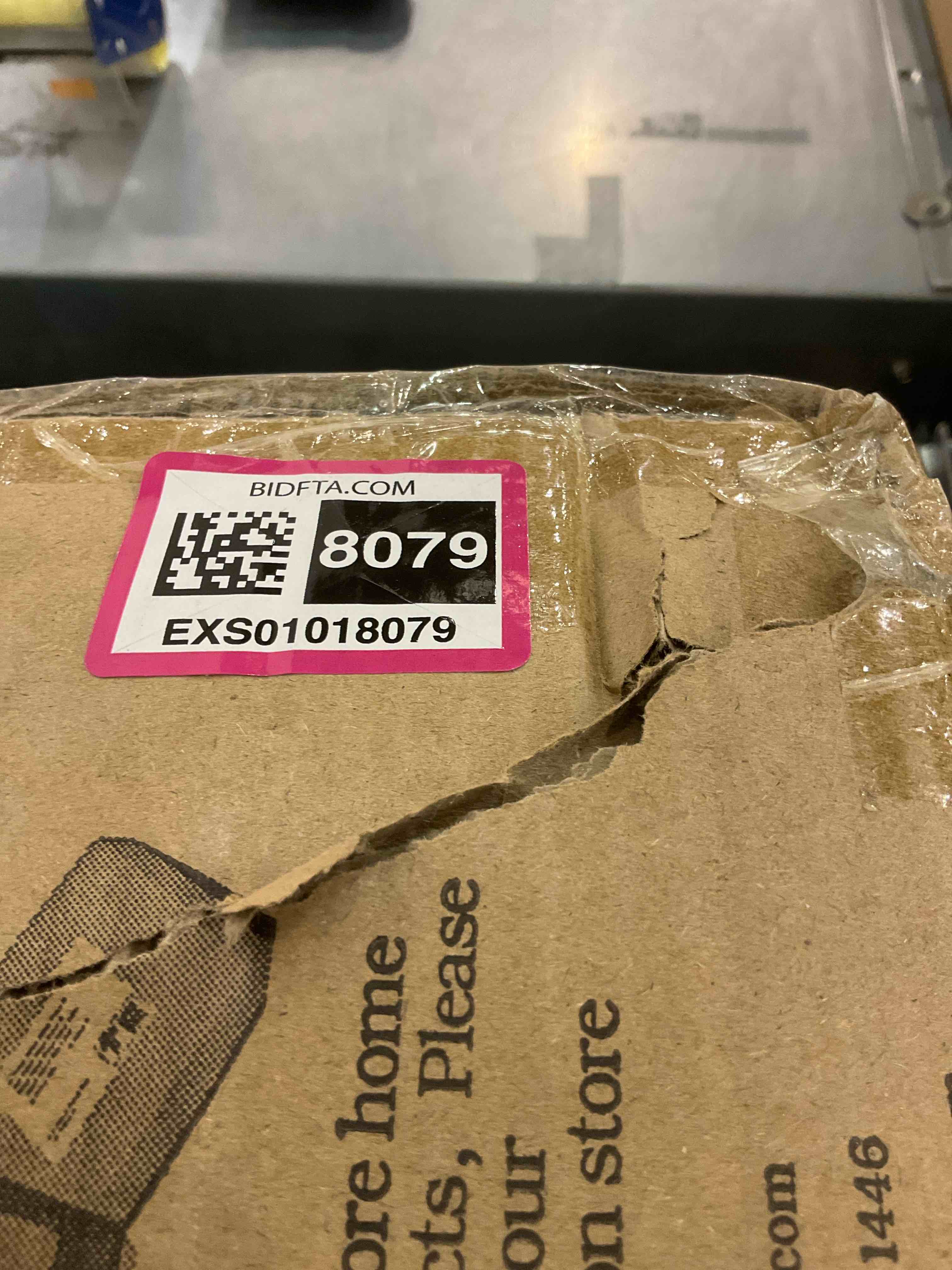 https://s3.amazonaws.com/lotting-images-prod/BargainHunt/EXS01018079_1708521106829.jpeg