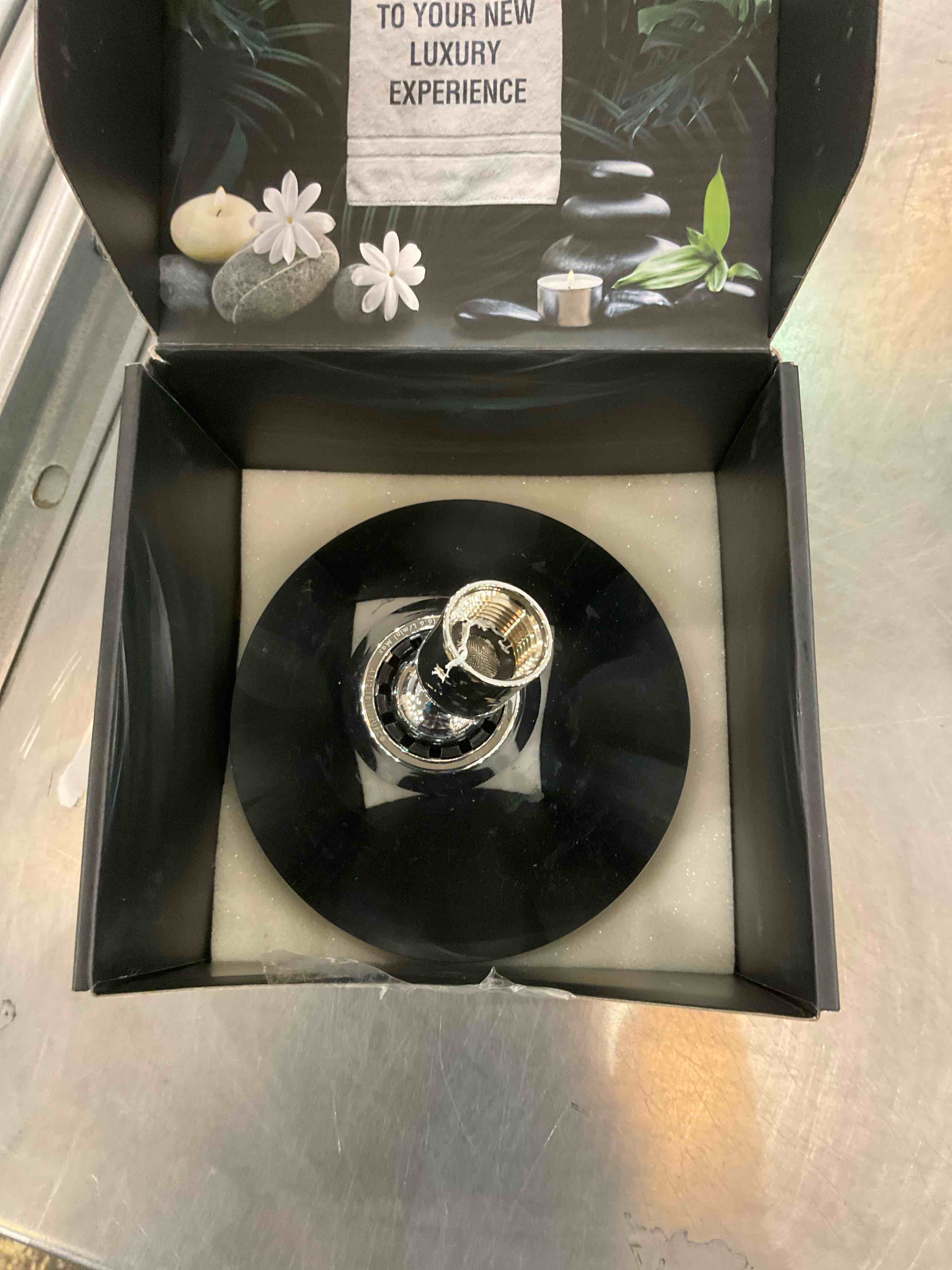 https://s3.amazonaws.com/lotting-images-prod/BargainHunt/EXS01018147_1707925382254.jpeg
