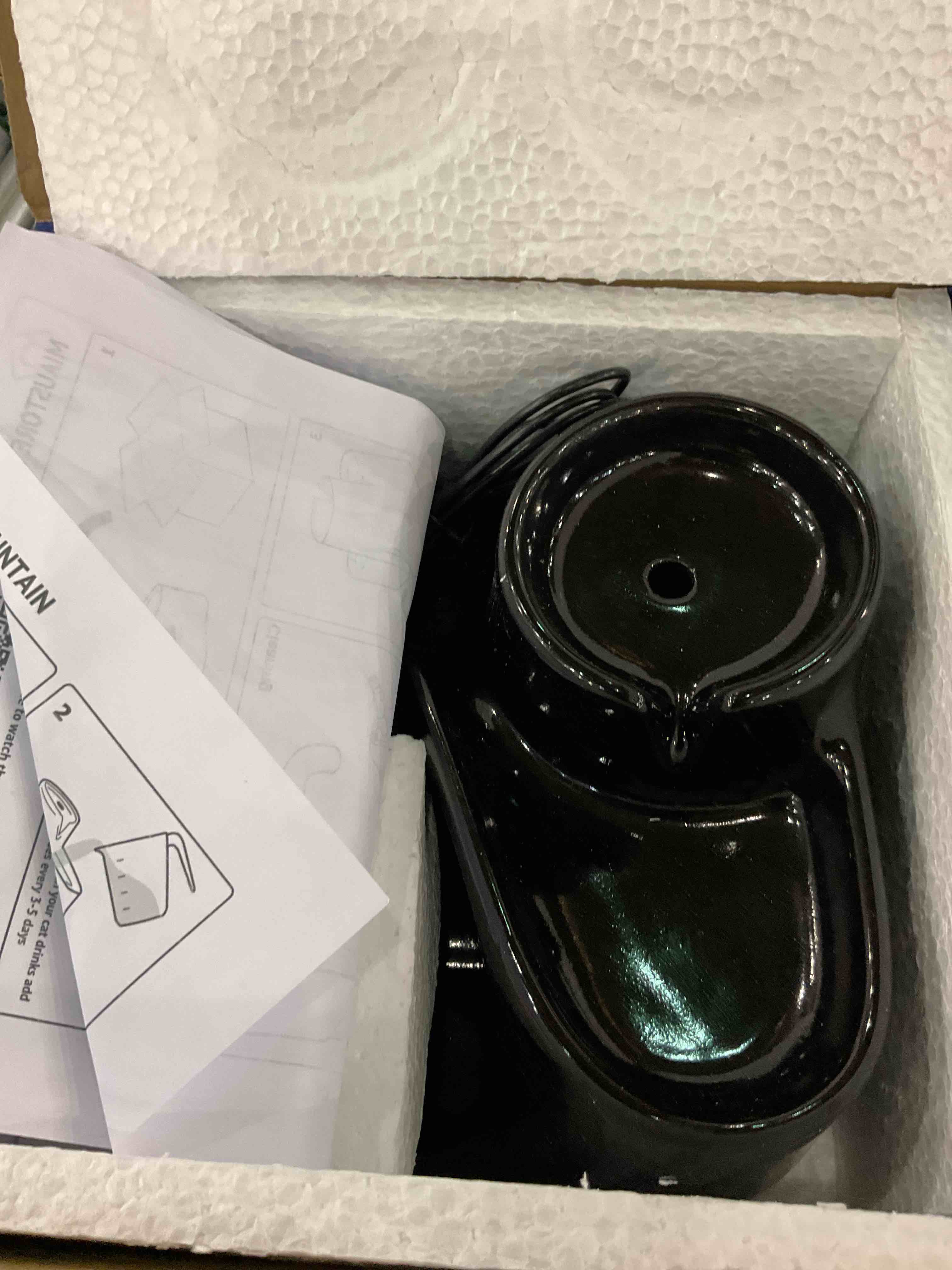 https://s3.amazonaws.com/lotting-images-prod/BargainHunt/EXS01018224_1708088912339.jpeg