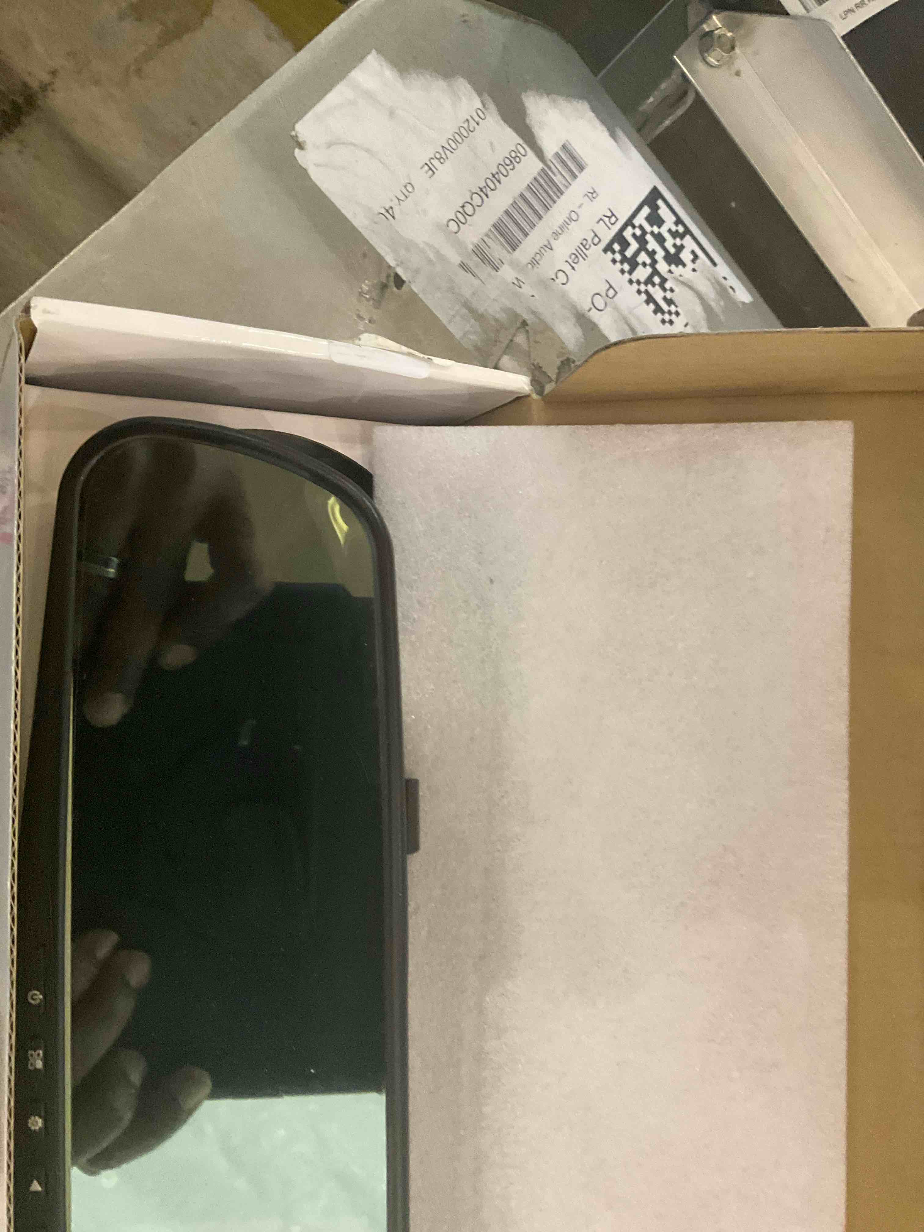 https://s3.amazonaws.com/lotting-images-prod/BargainHunt/EXS01018740_1707323868191.jpeg