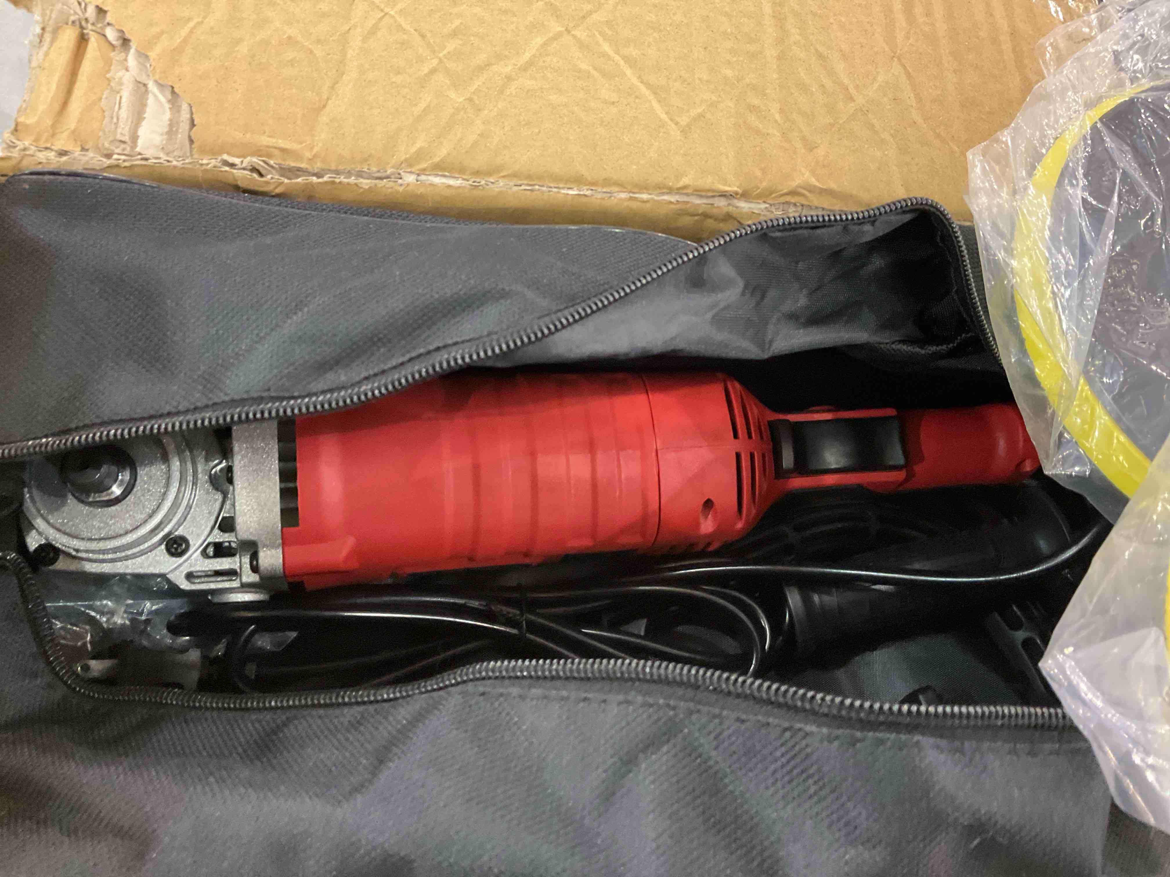 https://s3.amazonaws.com/lotting-images-prod/BargainHunt/EXS01018885_1707403692625.jpeg