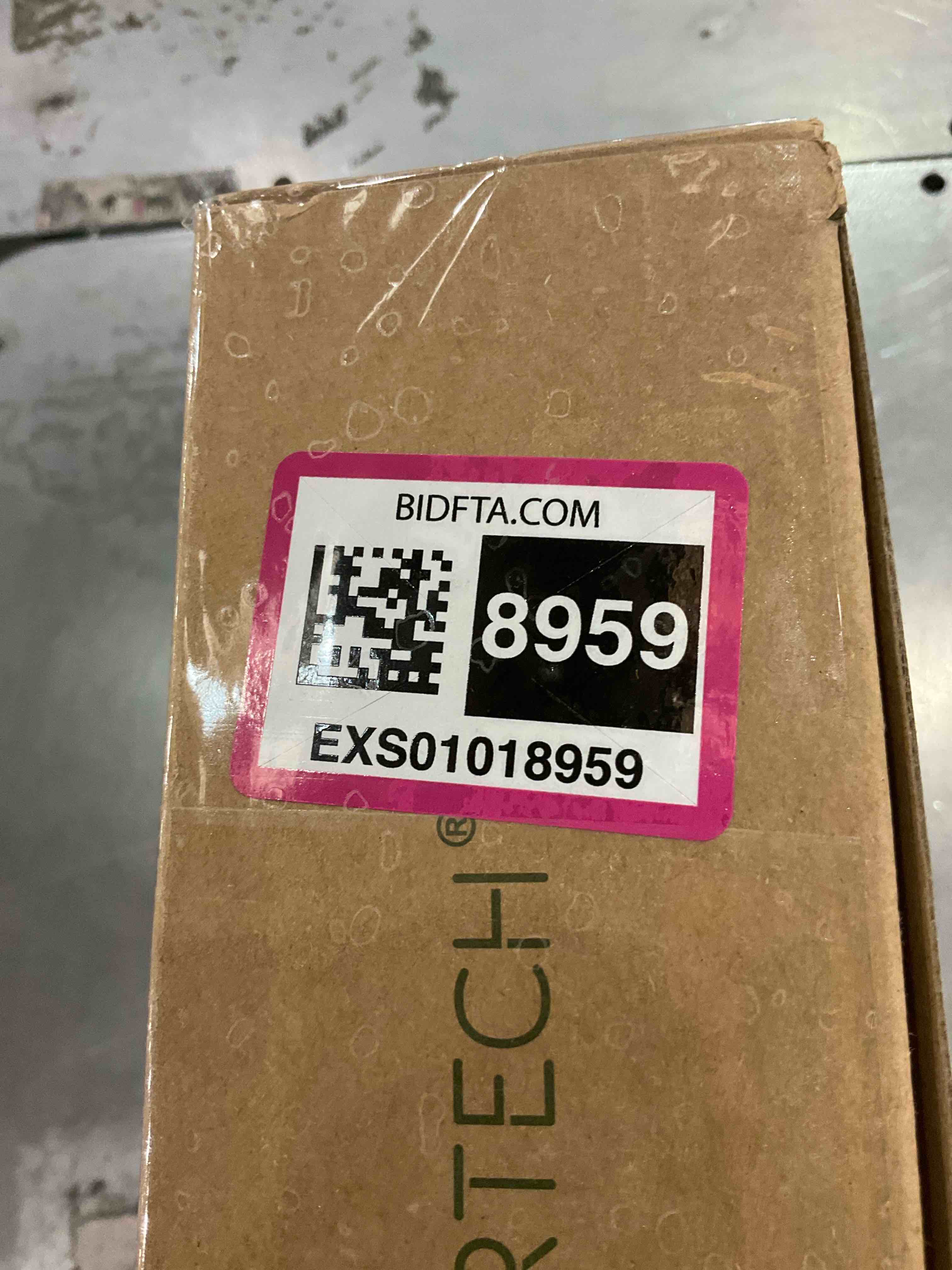 https://s3.amazonaws.com/lotting-images-prod/BargainHunt/EXS01018959_1707490397289.jpeg