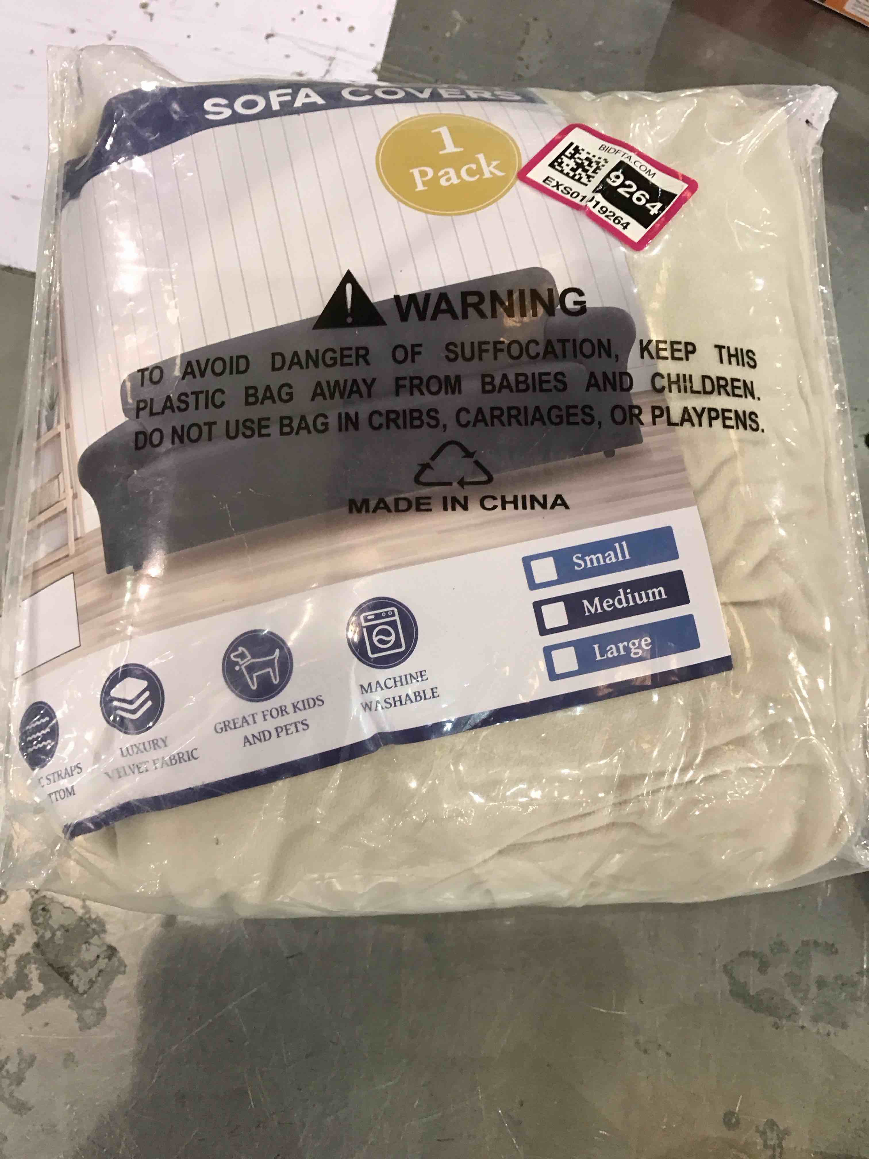 https://s3.amazonaws.com/lotting-images-prod/BargainHunt/EXS01019264_1707409276995.jpeg