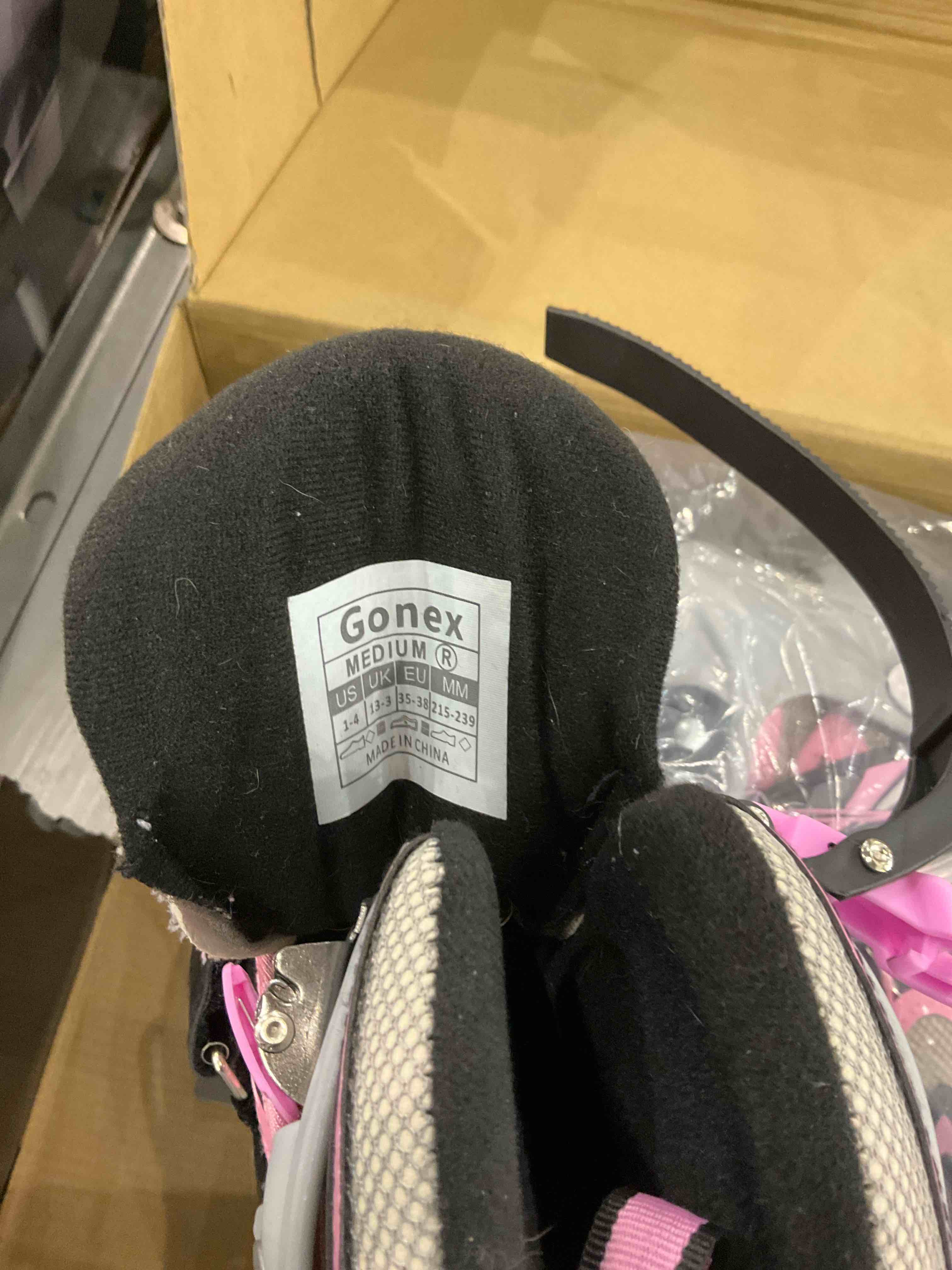 https://s3.amazonaws.com/lotting-images-prod/BargainHunt/EXS01019505_1707224253285.jpeg