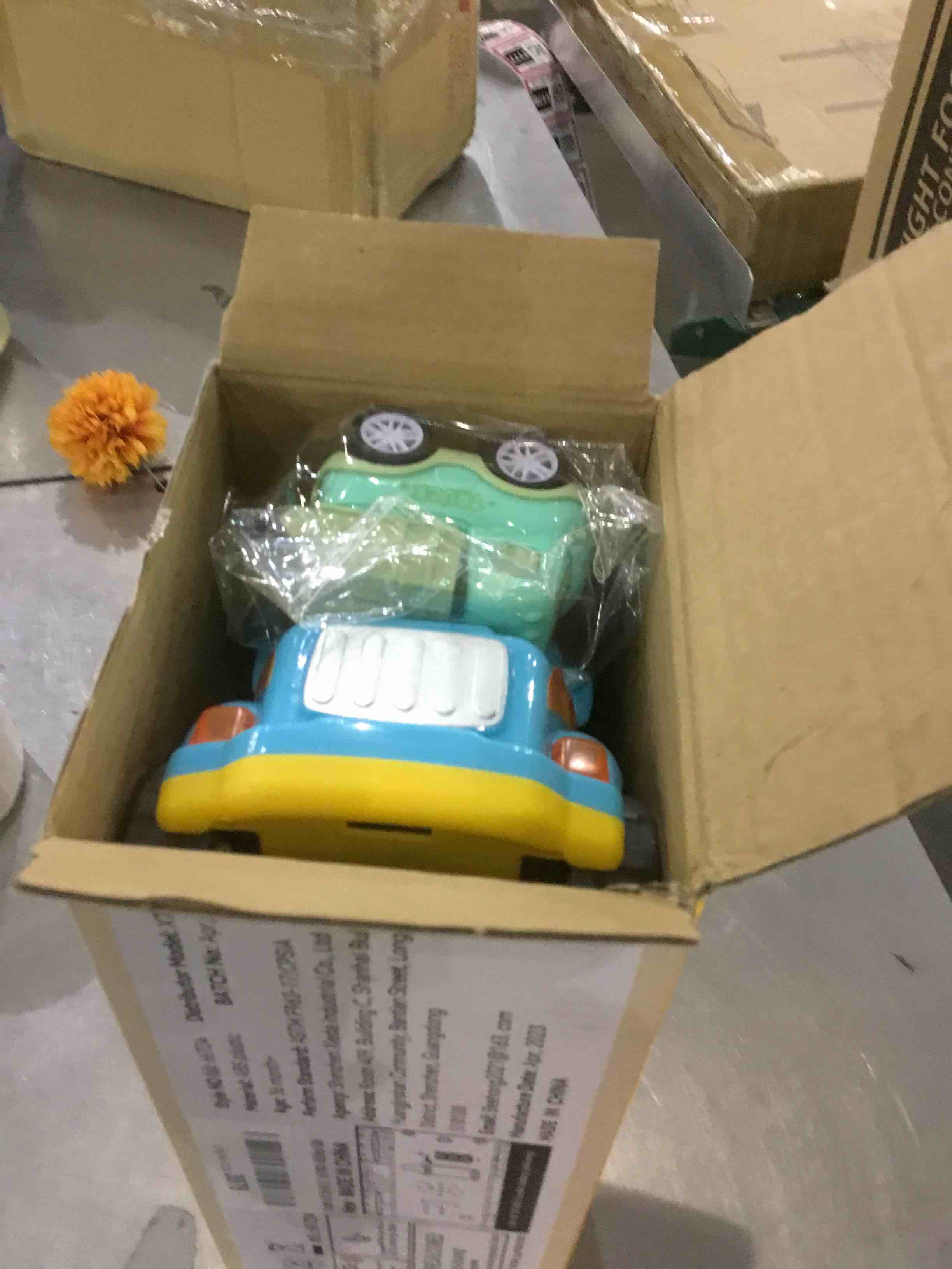 https://s3.amazonaws.com/lotting-images-prod/BargainHunt/EXS01019614_1707308350009.jpeg