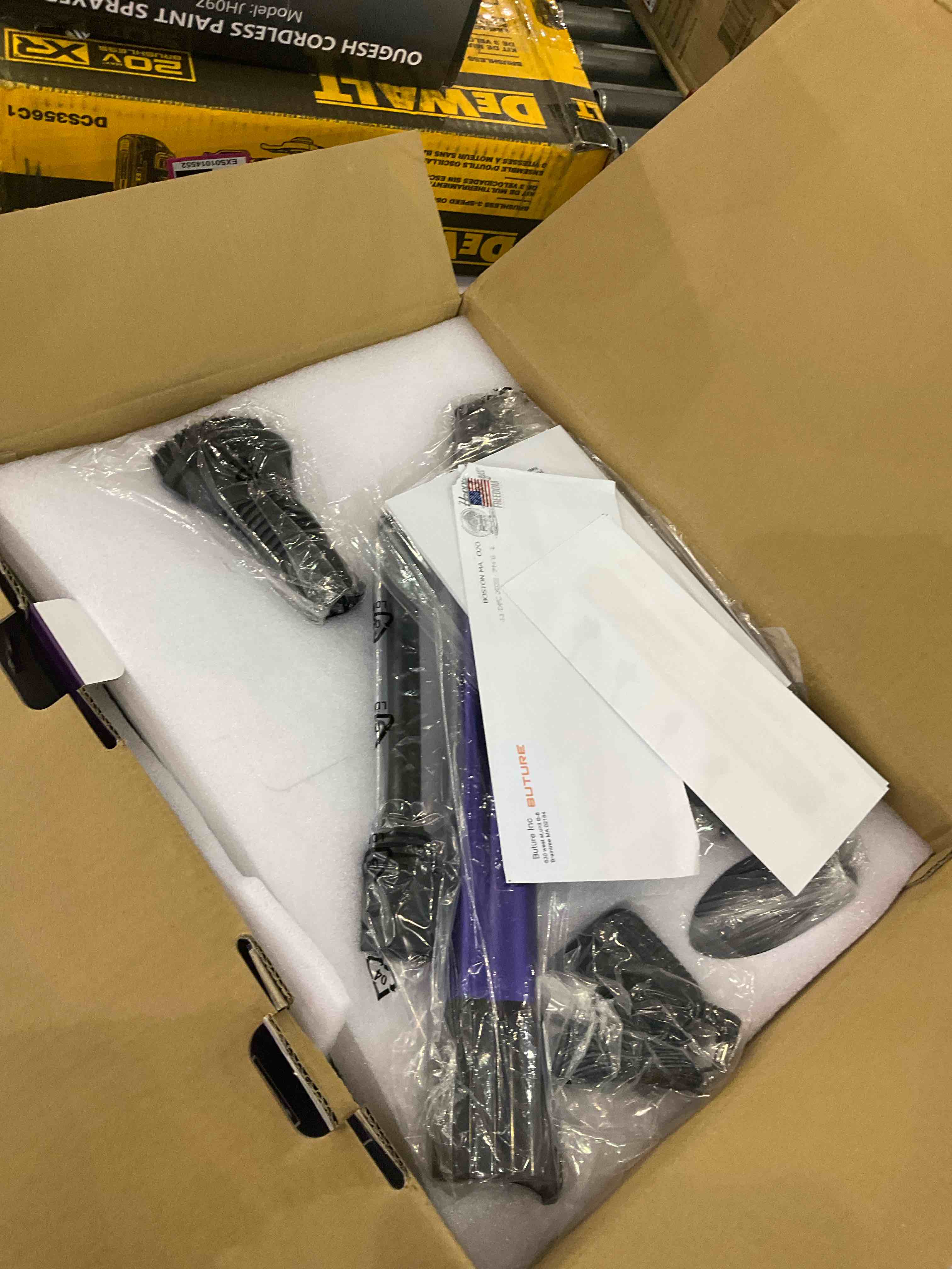 https://s3.amazonaws.com/lotting-images-prod/BargainHunt/EXS01019720_1707308649956.jpeg