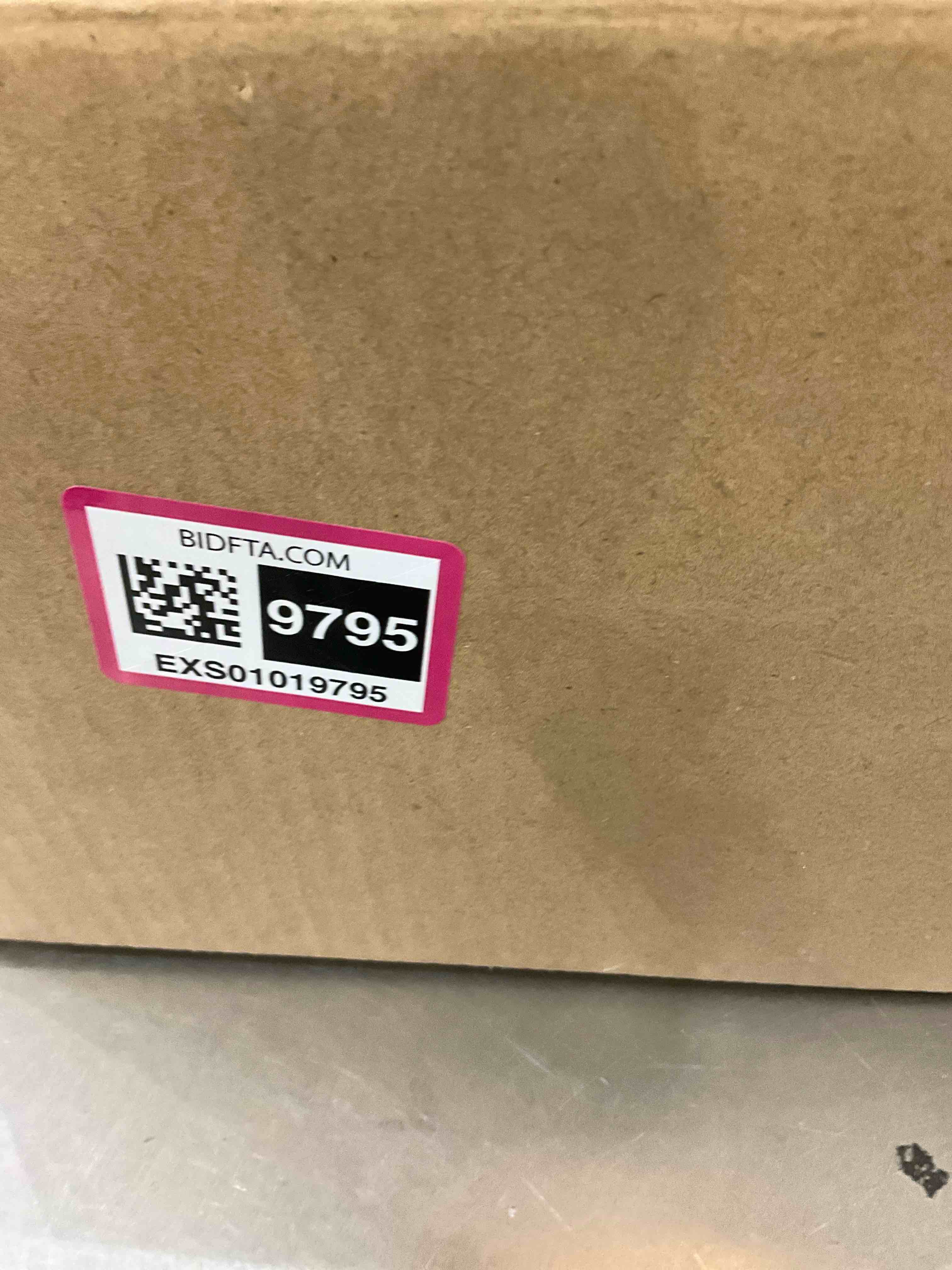 https://s3.amazonaws.com/lotting-images-prod/BargainHunt/EXS01019795_1707335788364.jpeg