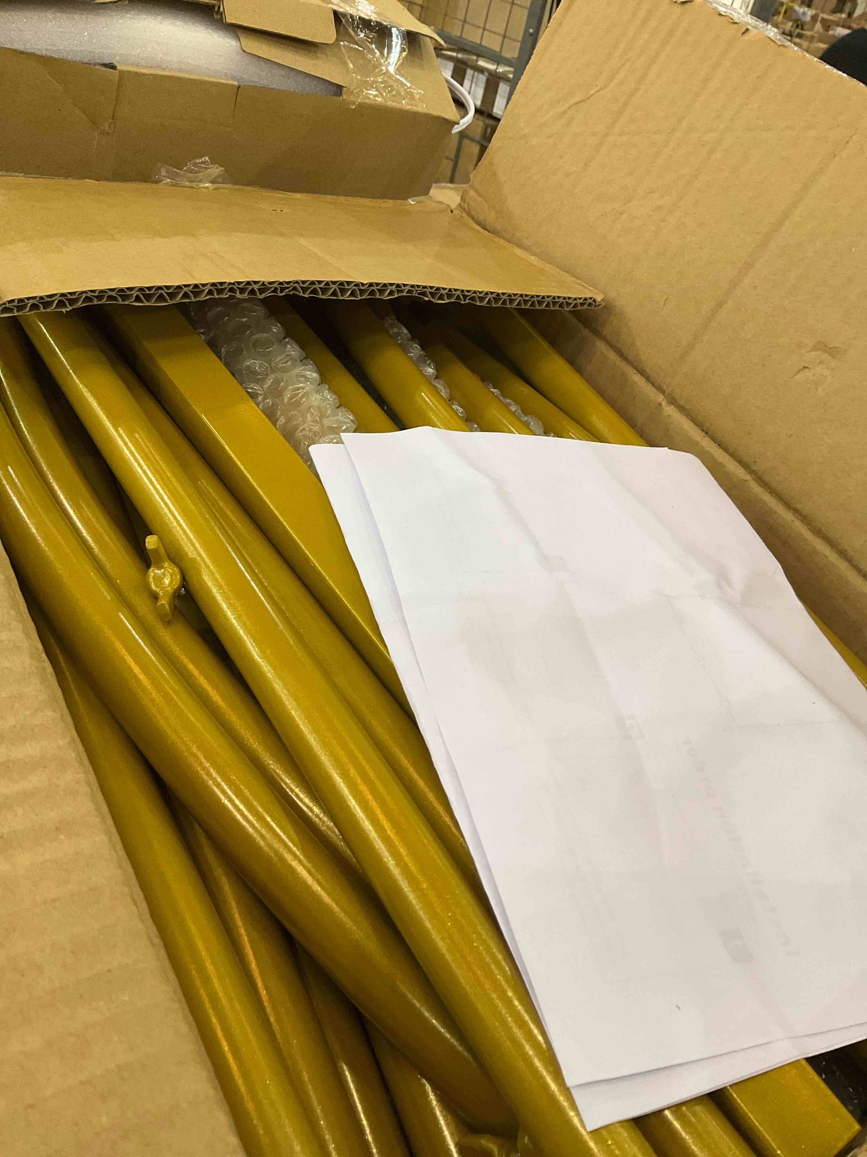 https://s3.amazonaws.com/lotting-images-prod/BargainHunt/EXS01020013_1708011910955.jpeg