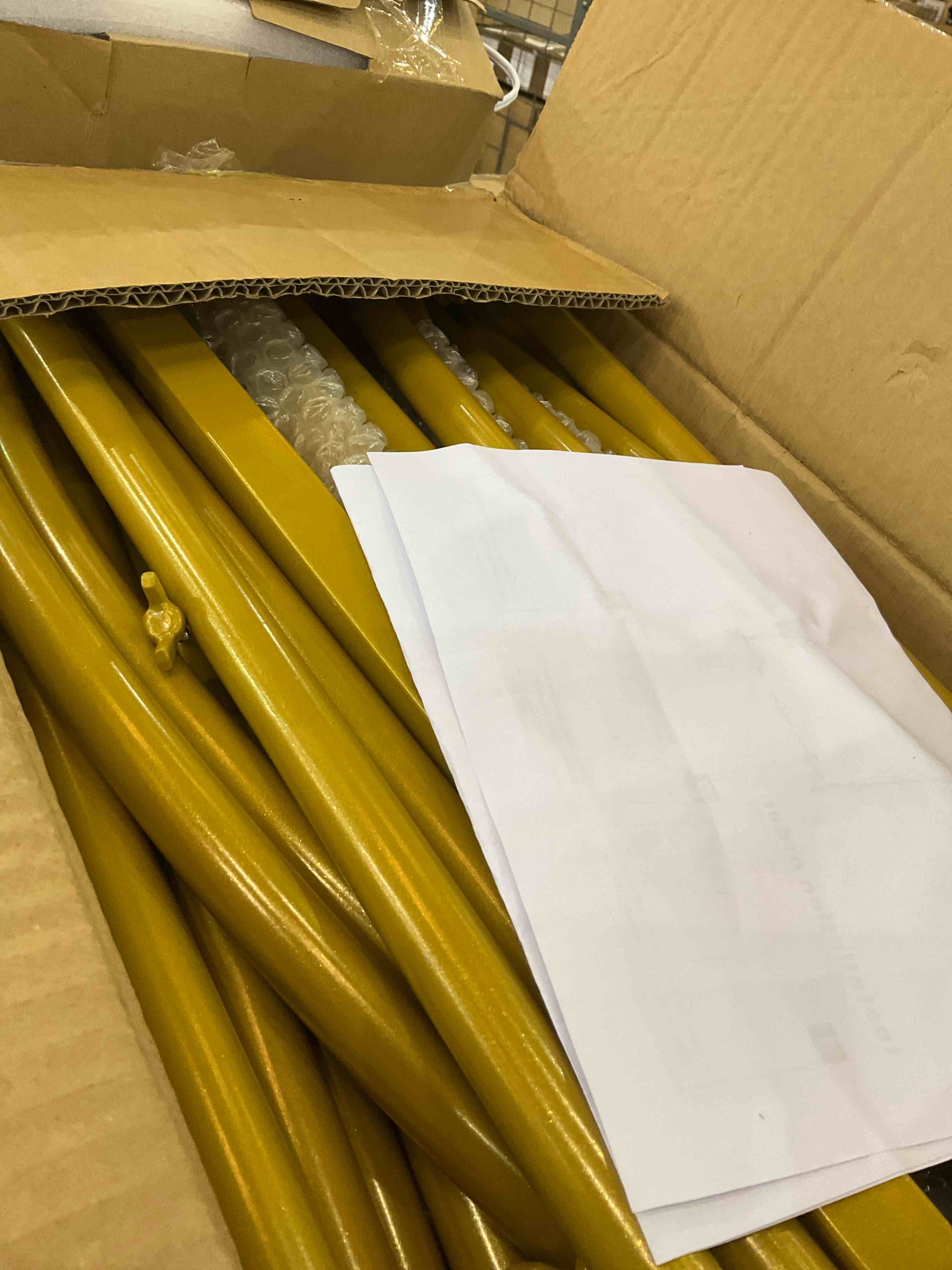 https://s3.amazonaws.com/lotting-images-prod/BargainHunt/EXS01020013_1708011911824.jpeg