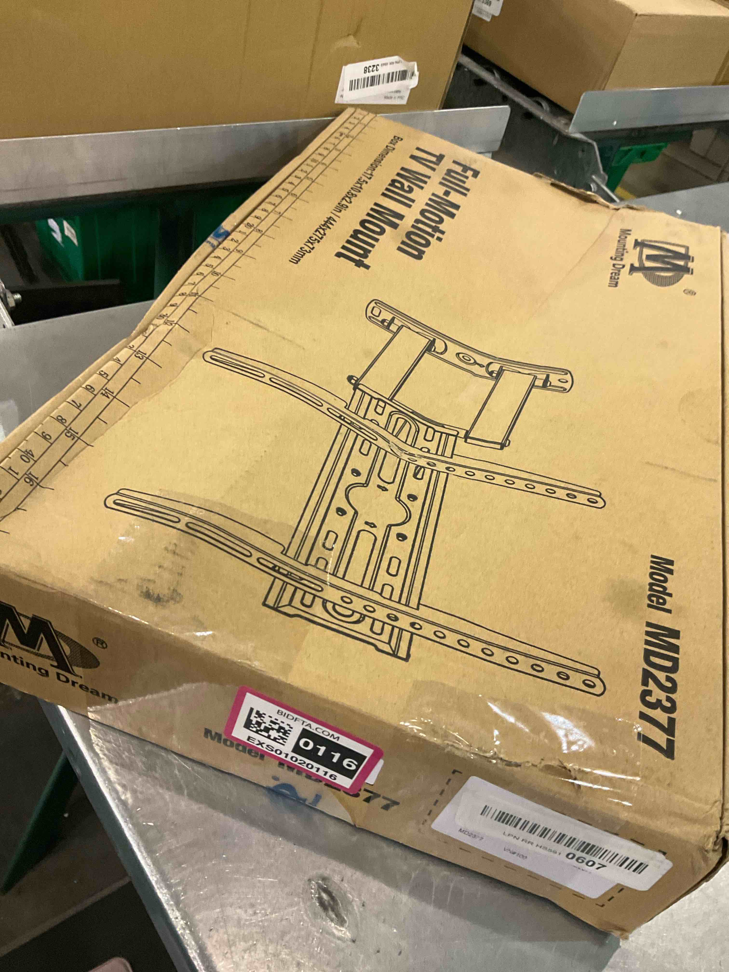 https://s3.amazonaws.com/lotting-images-prod/BargainHunt/EXS01020116_1708346966864.jpeg