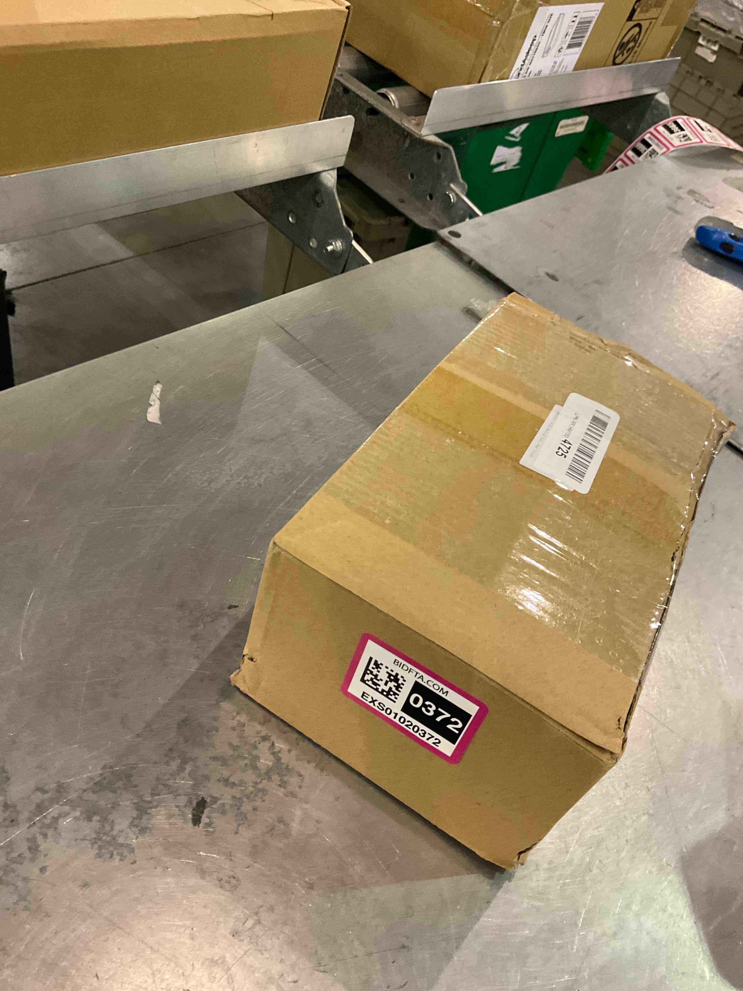 https://s3.amazonaws.com/lotting-images-prod/BargainHunt/EXS01020372_1708432663585.jpeg