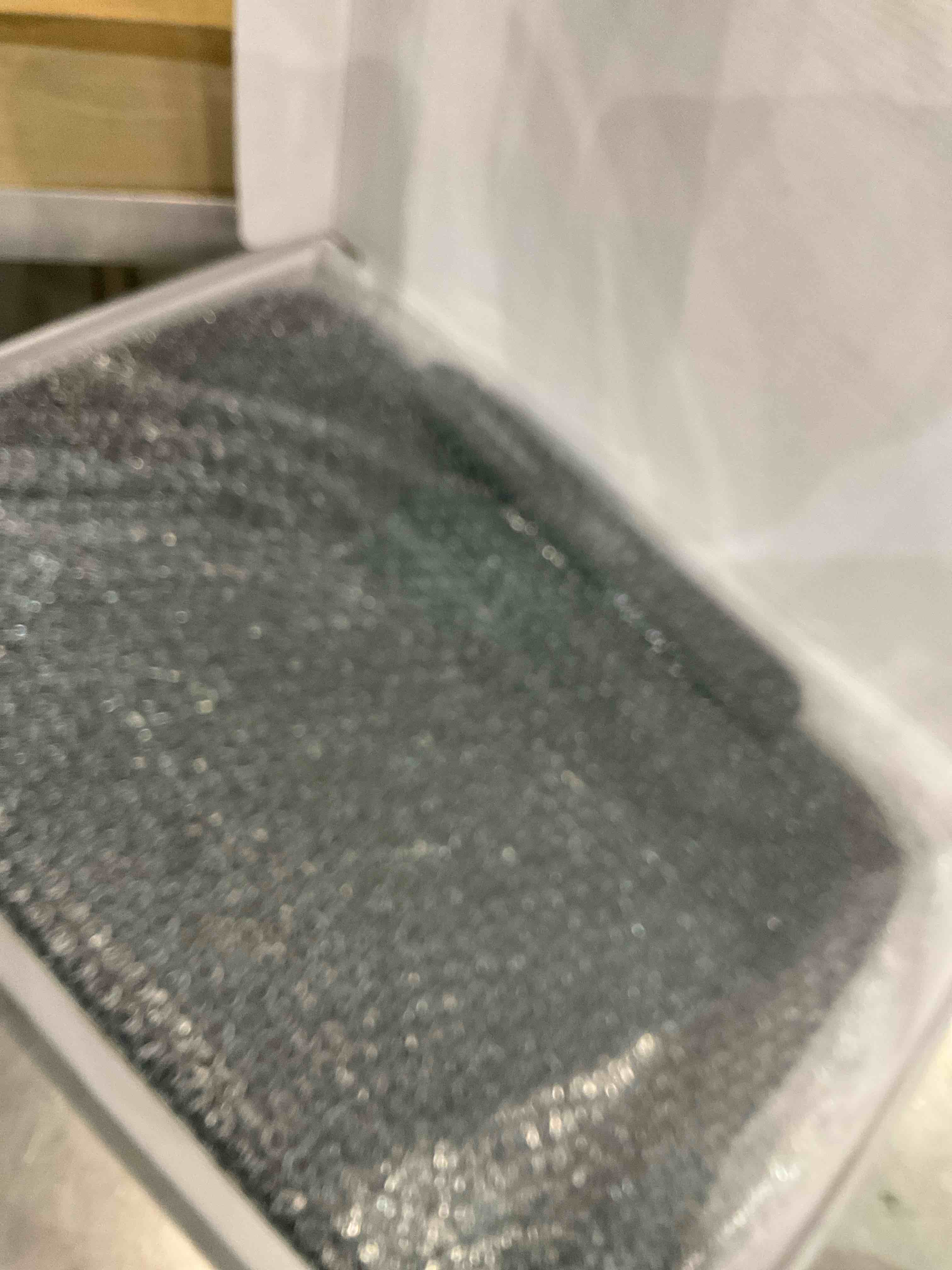 https://s3.amazonaws.com/lotting-images-prod/BargainHunt/EXS01020374_1708432752005.jpeg