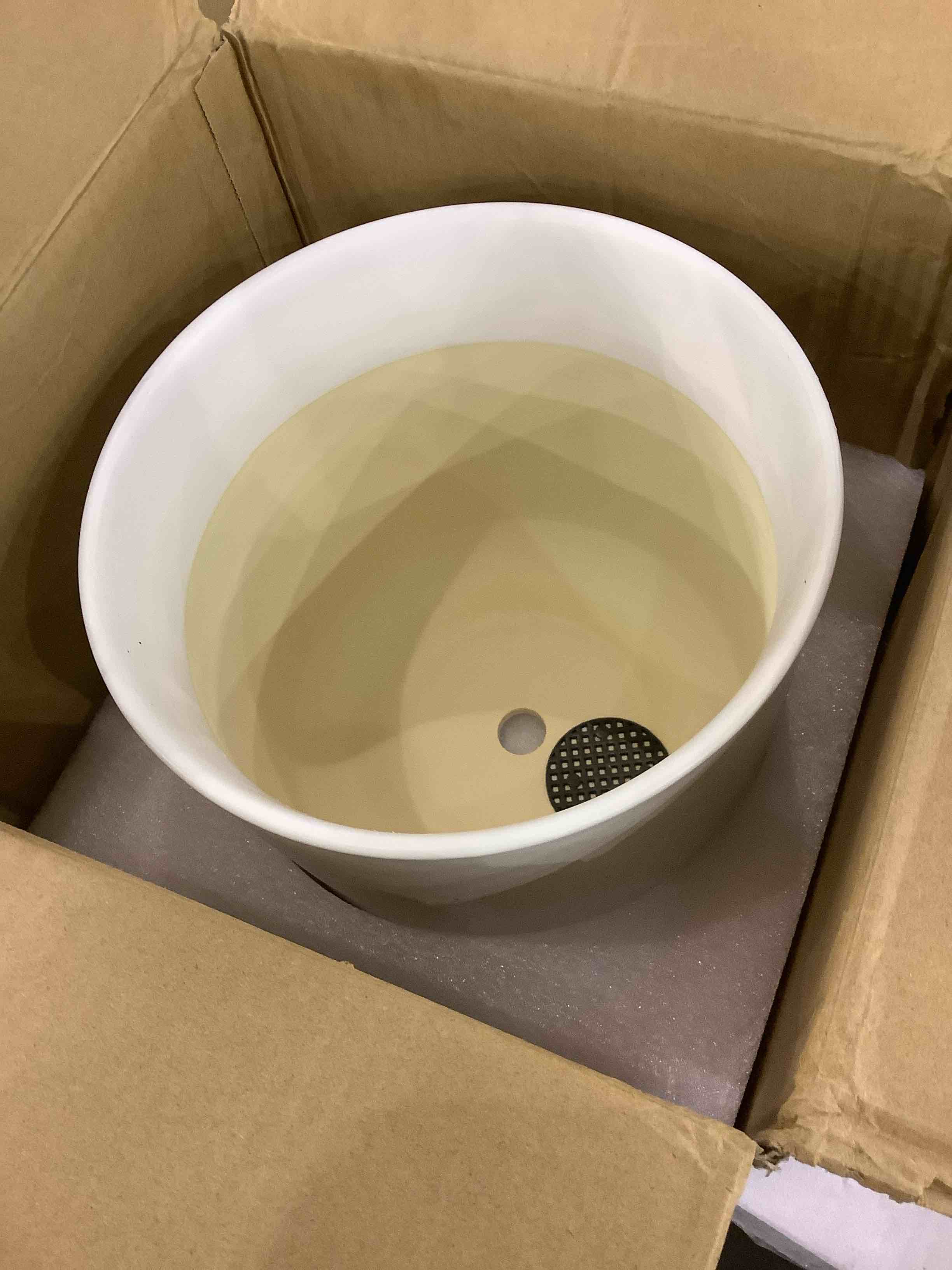 https://s3.amazonaws.com/lotting-images-prod/BargainHunt/EXS01020766_1707753024049.jpeg