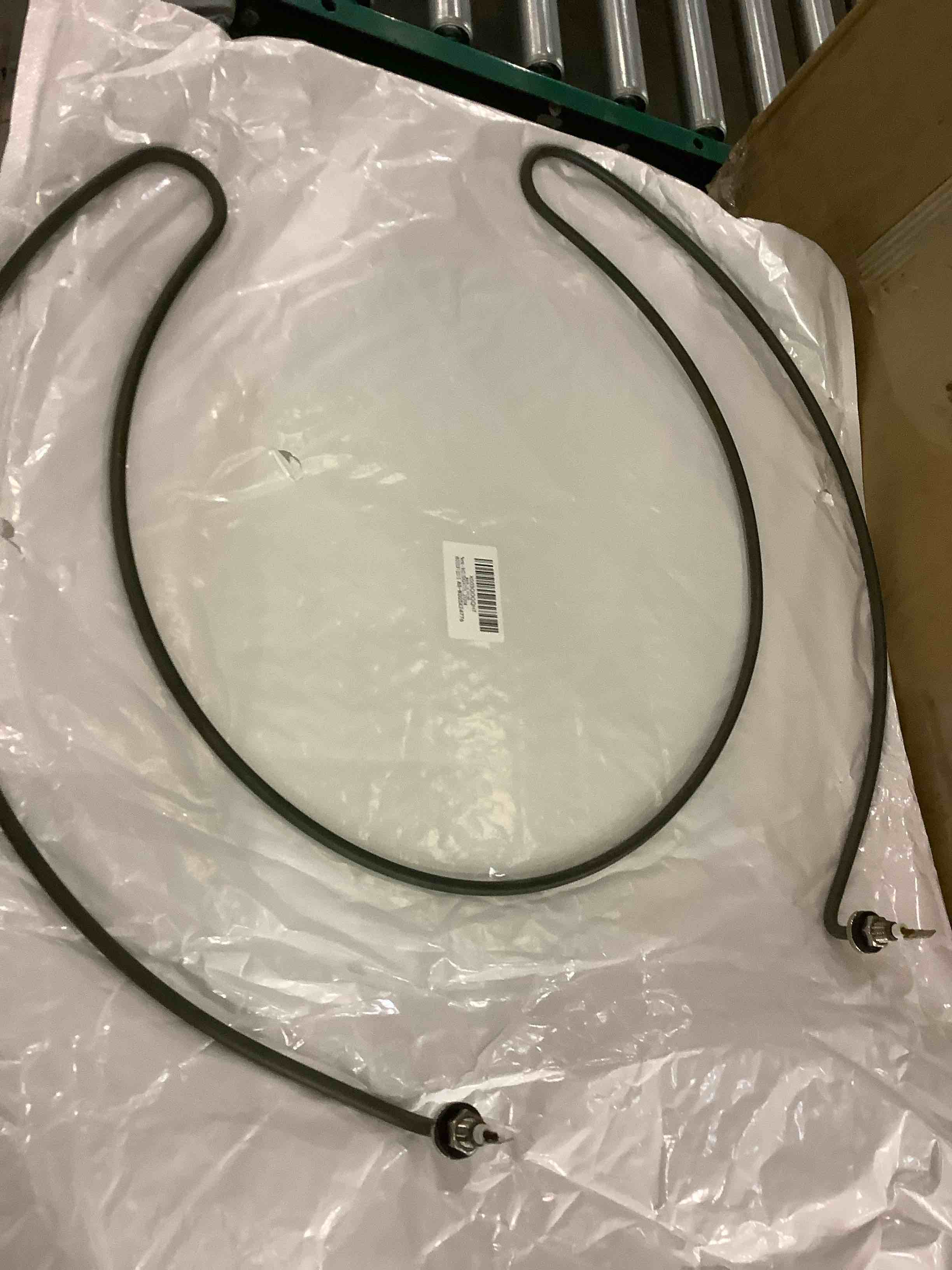 https://s3.amazonaws.com/lotting-images-prod/BargainHunt/EXS01020778_1707755065564.jpeg