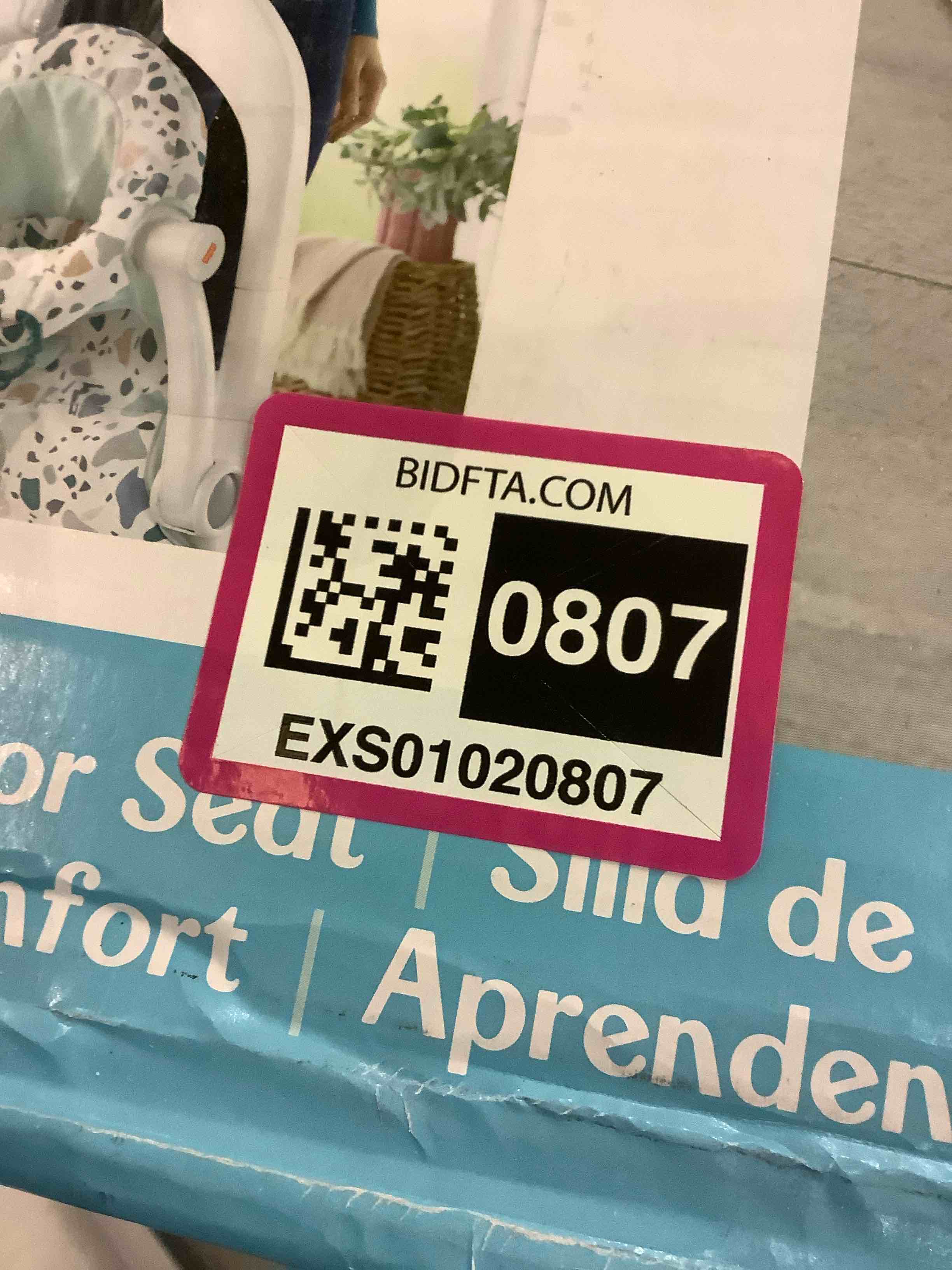https://s3.amazonaws.com/lotting-images-prod/BargainHunt/EXS01020807_1707761150374.jpeg