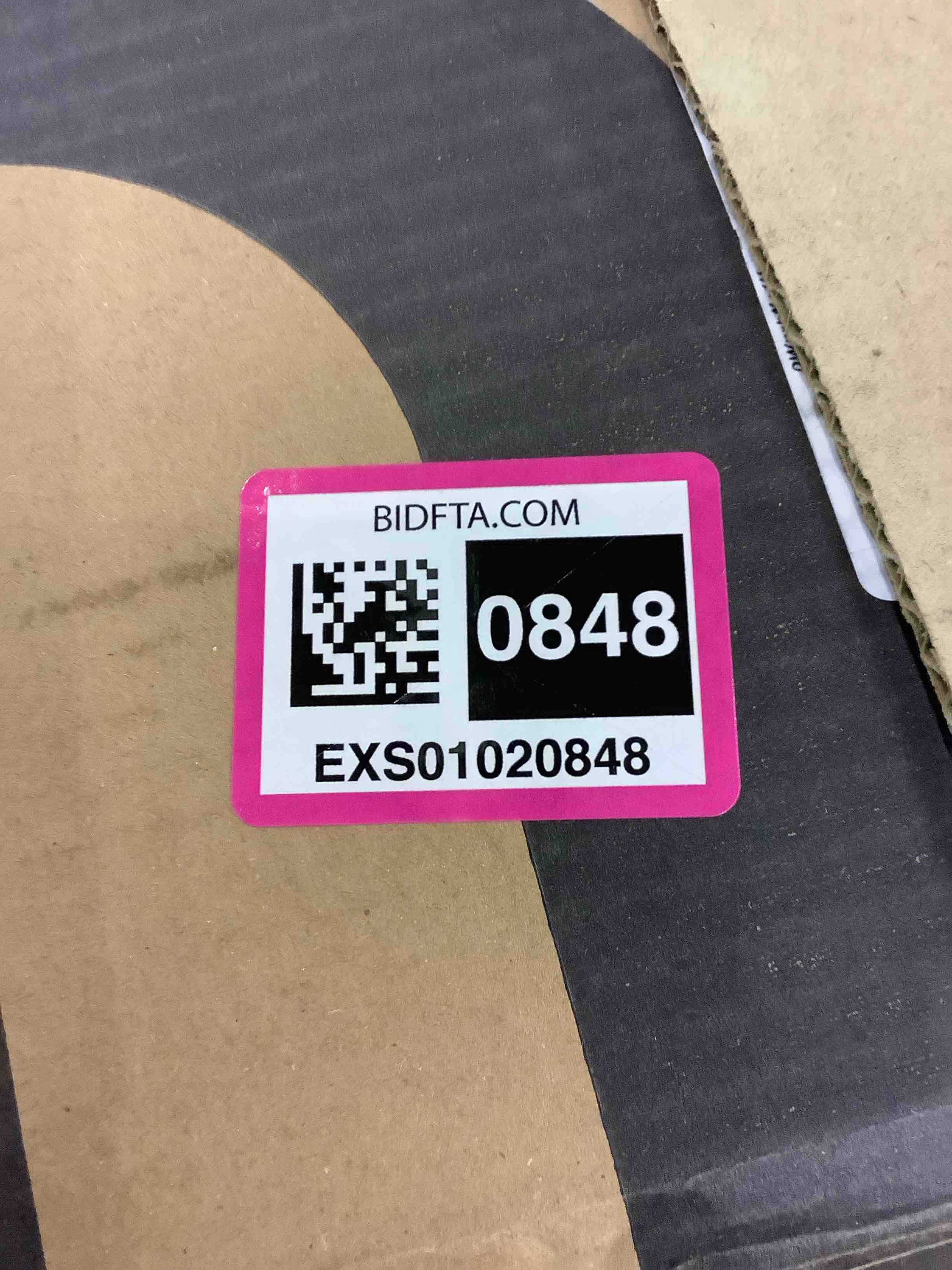 https://s3.amazonaws.com/lotting-images-prod/BargainHunt/EXS01020848_1707828755171.jpeg