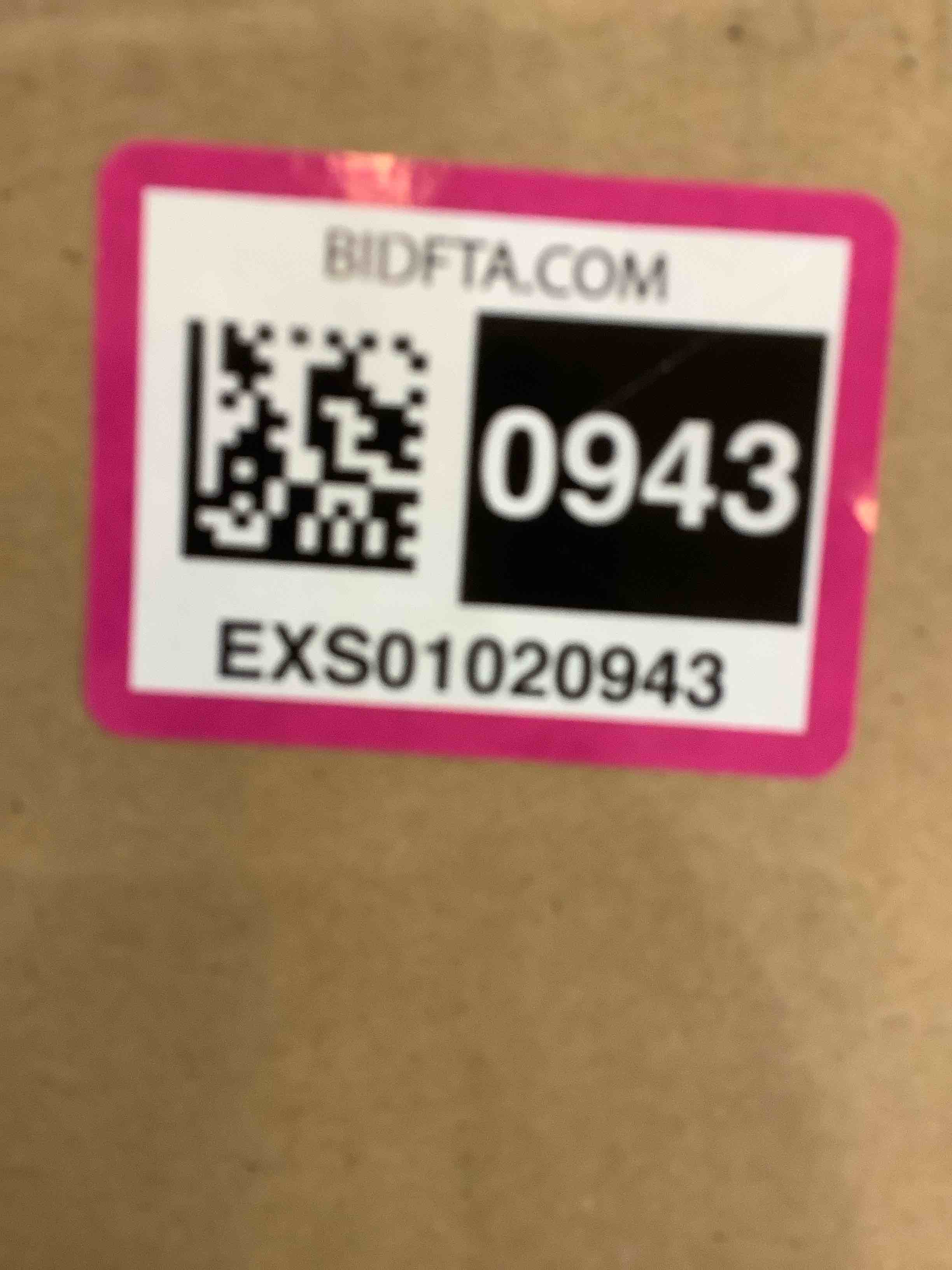 https://s3.amazonaws.com/lotting-images-prod/BargainHunt/EXS01020943_1707848606516.jpeg