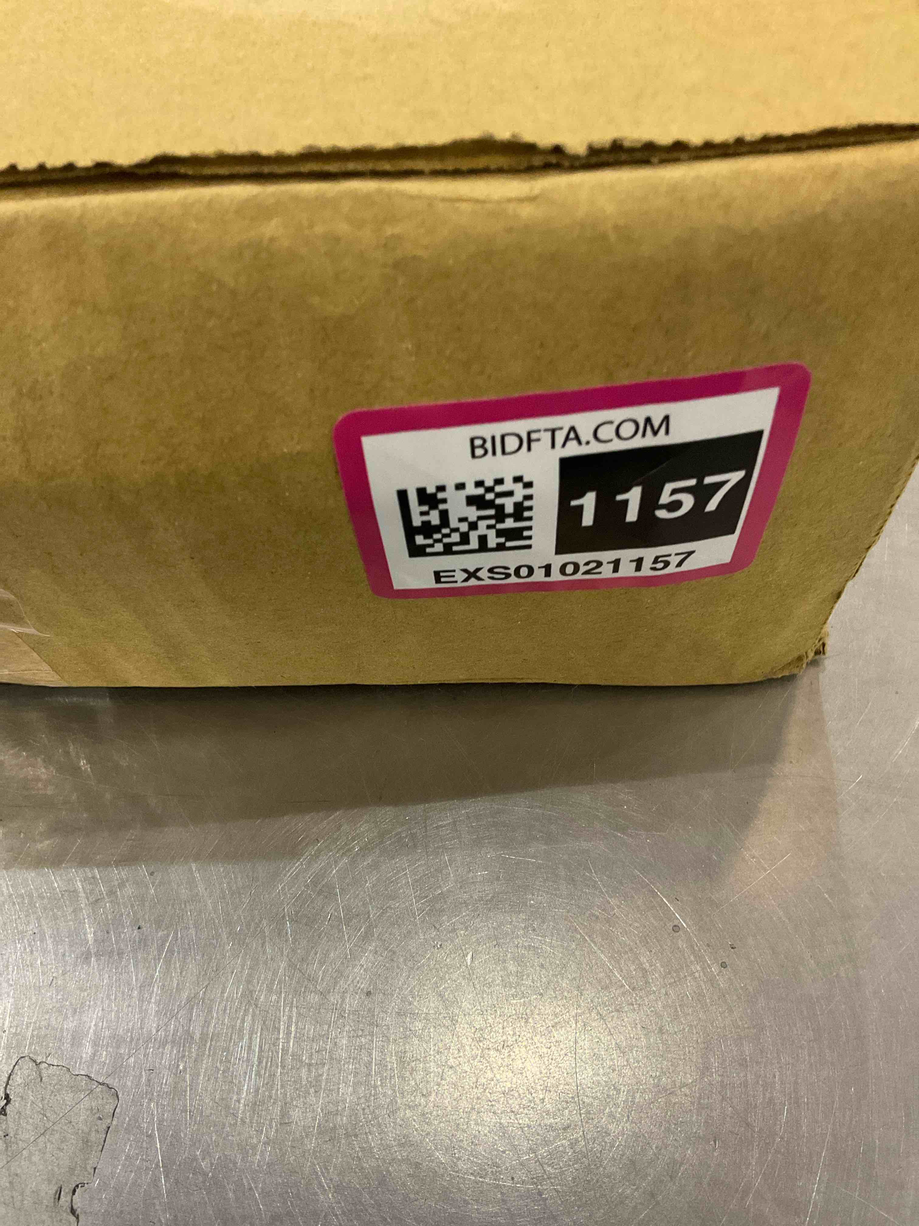 https://s3.amazonaws.com/lotting-images-prod/BargainHunt/EXS01021157_1706891454604.jpeg