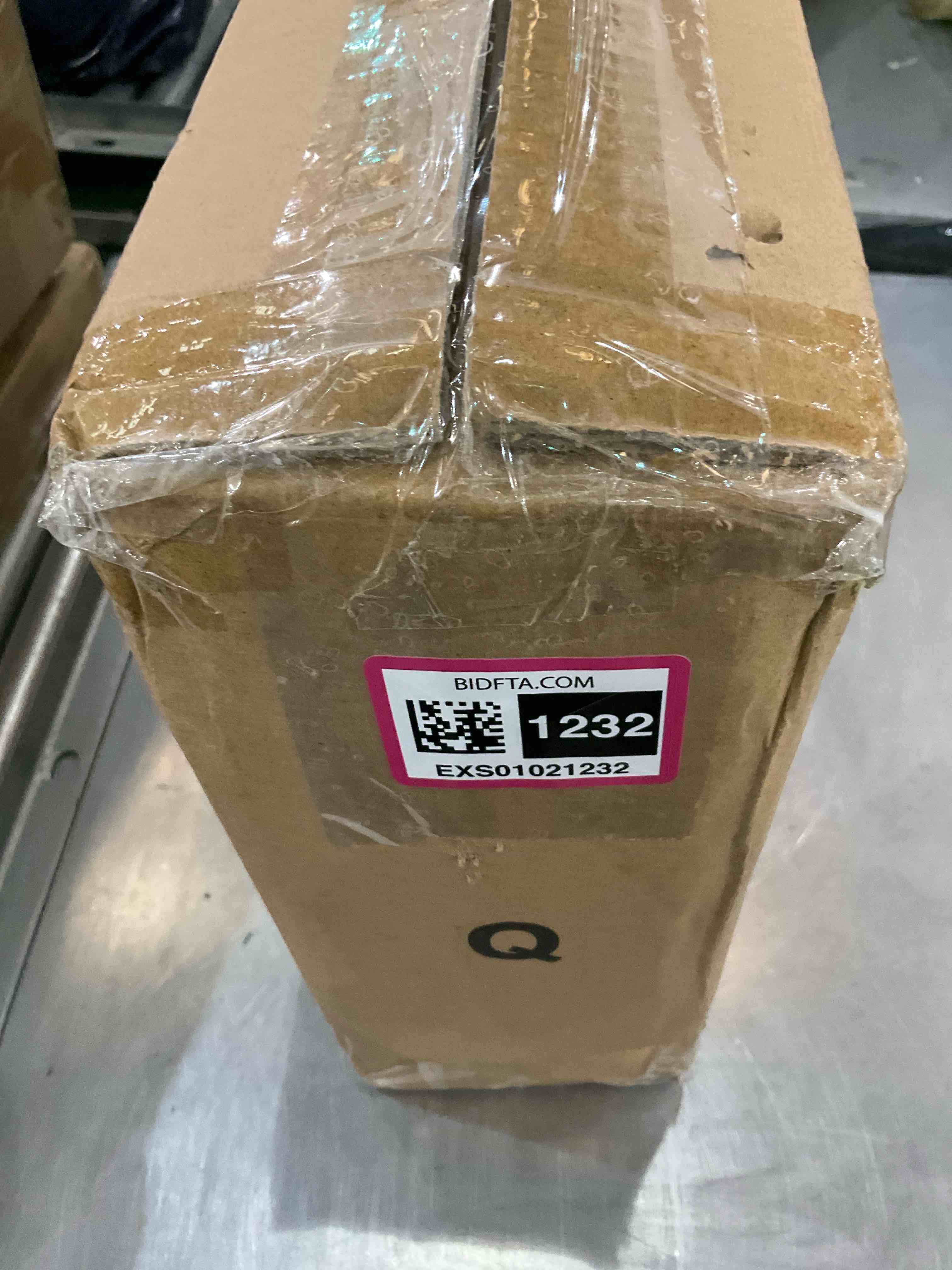 https://s3.amazonaws.com/lotting-images-prod/BargainHunt/EXS01021232_1707146368039.jpeg