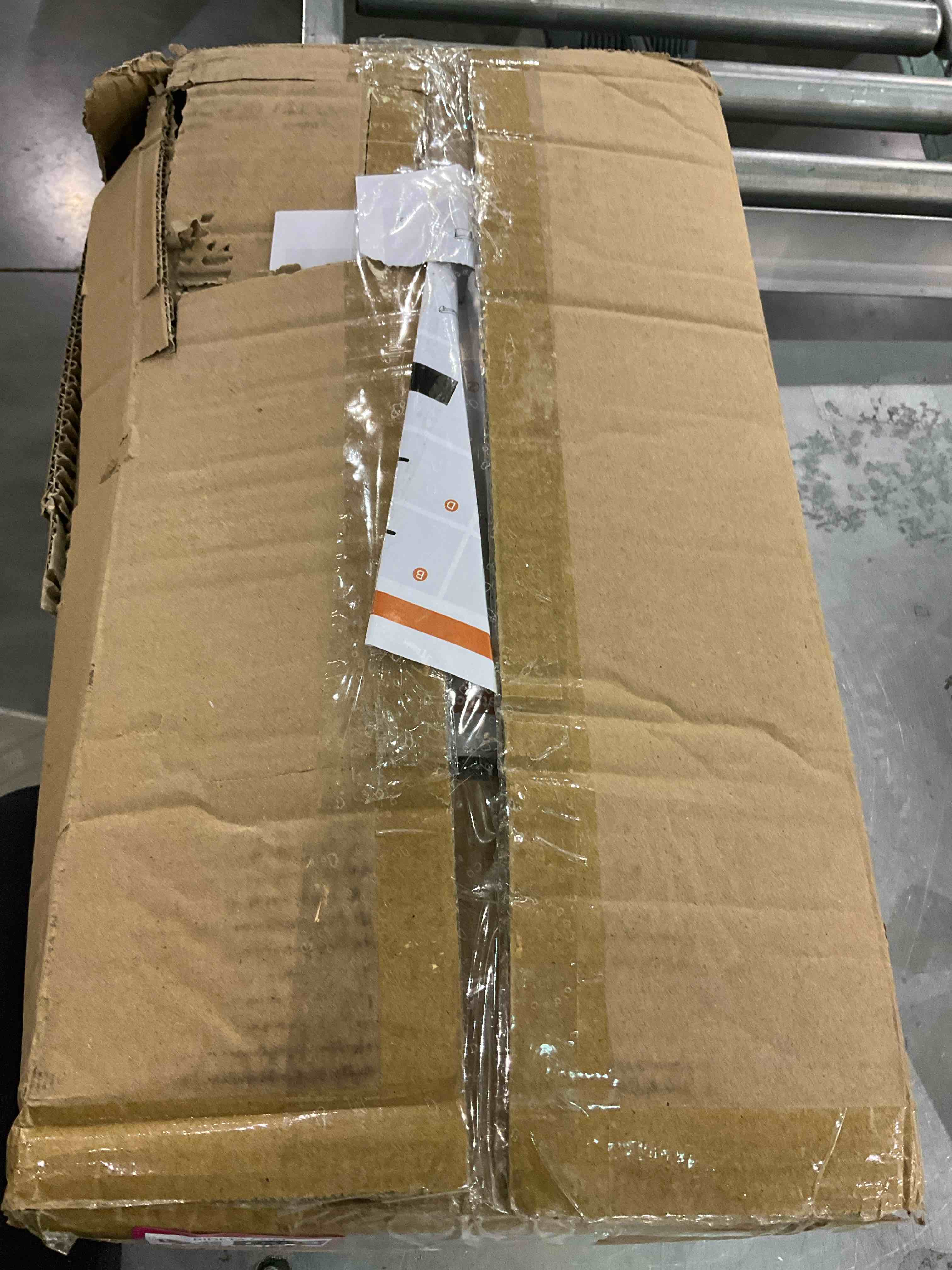 https://s3.amazonaws.com/lotting-images-prod/BargainHunt/EXS01021508_1707402400175.jpeg