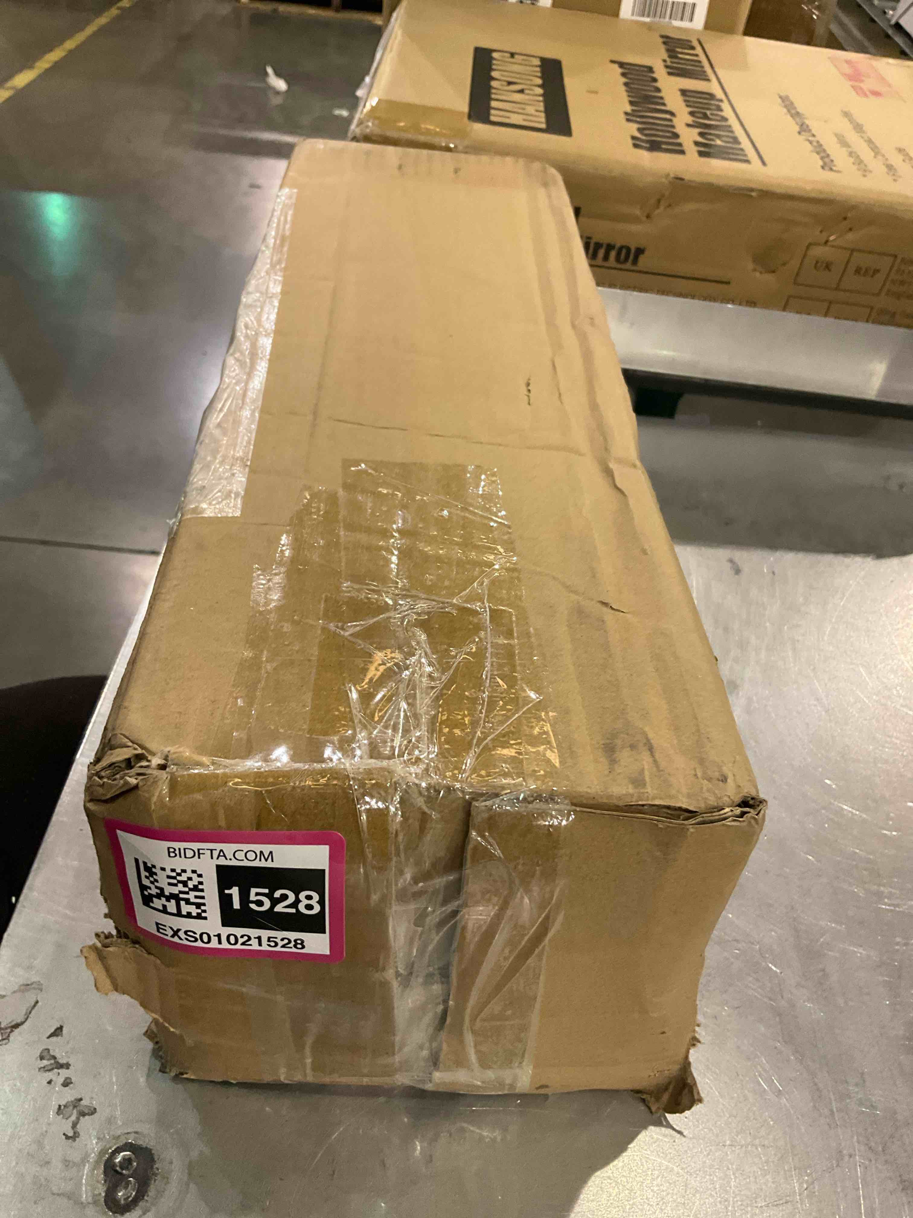 https://s3.amazonaws.com/lotting-images-prod/BargainHunt/EXS01021528_1707403881260.jpeg