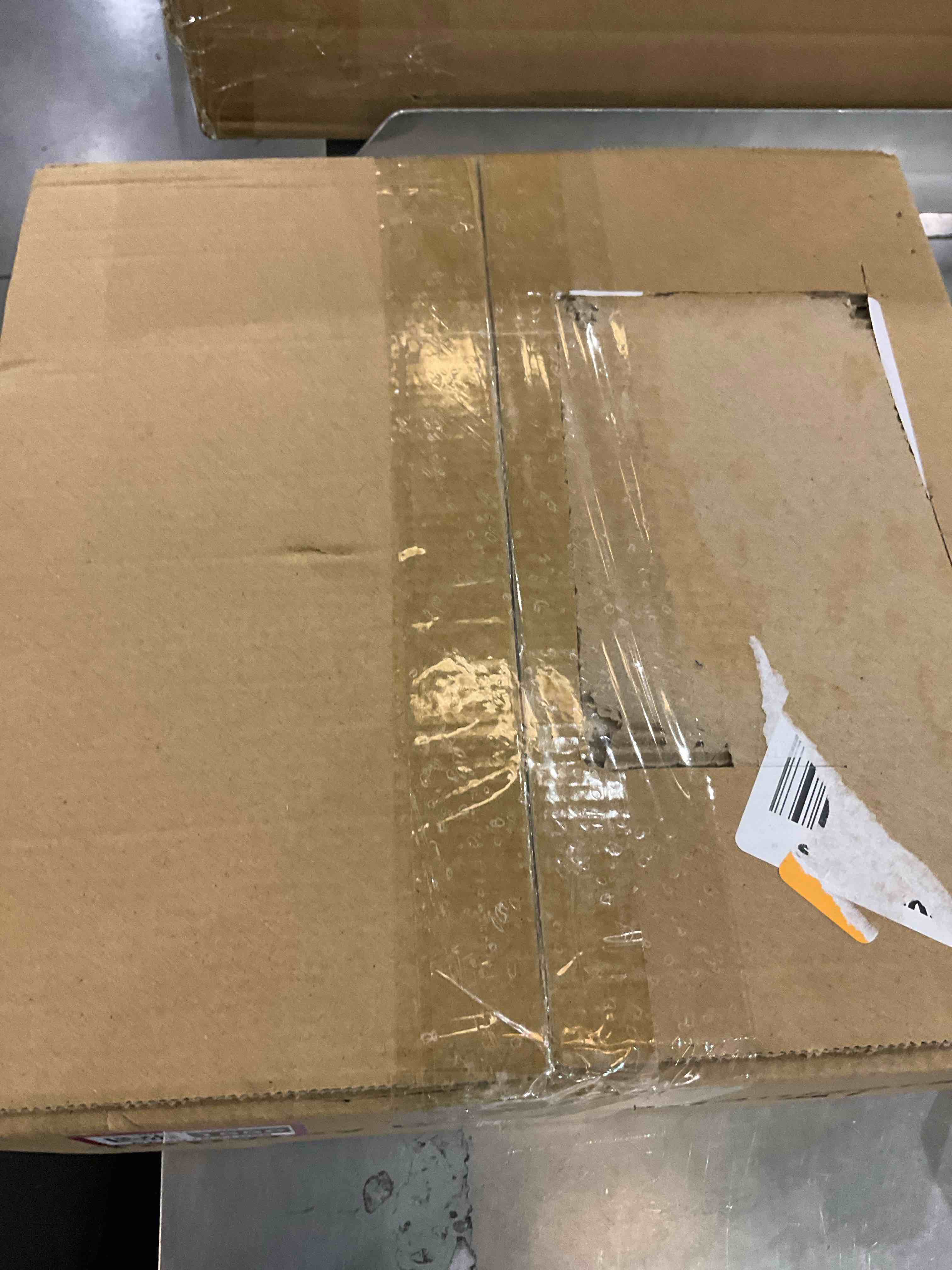 https://s3.amazonaws.com/lotting-images-prod/BargainHunt/EXS01021556_1707406191321.jpeg