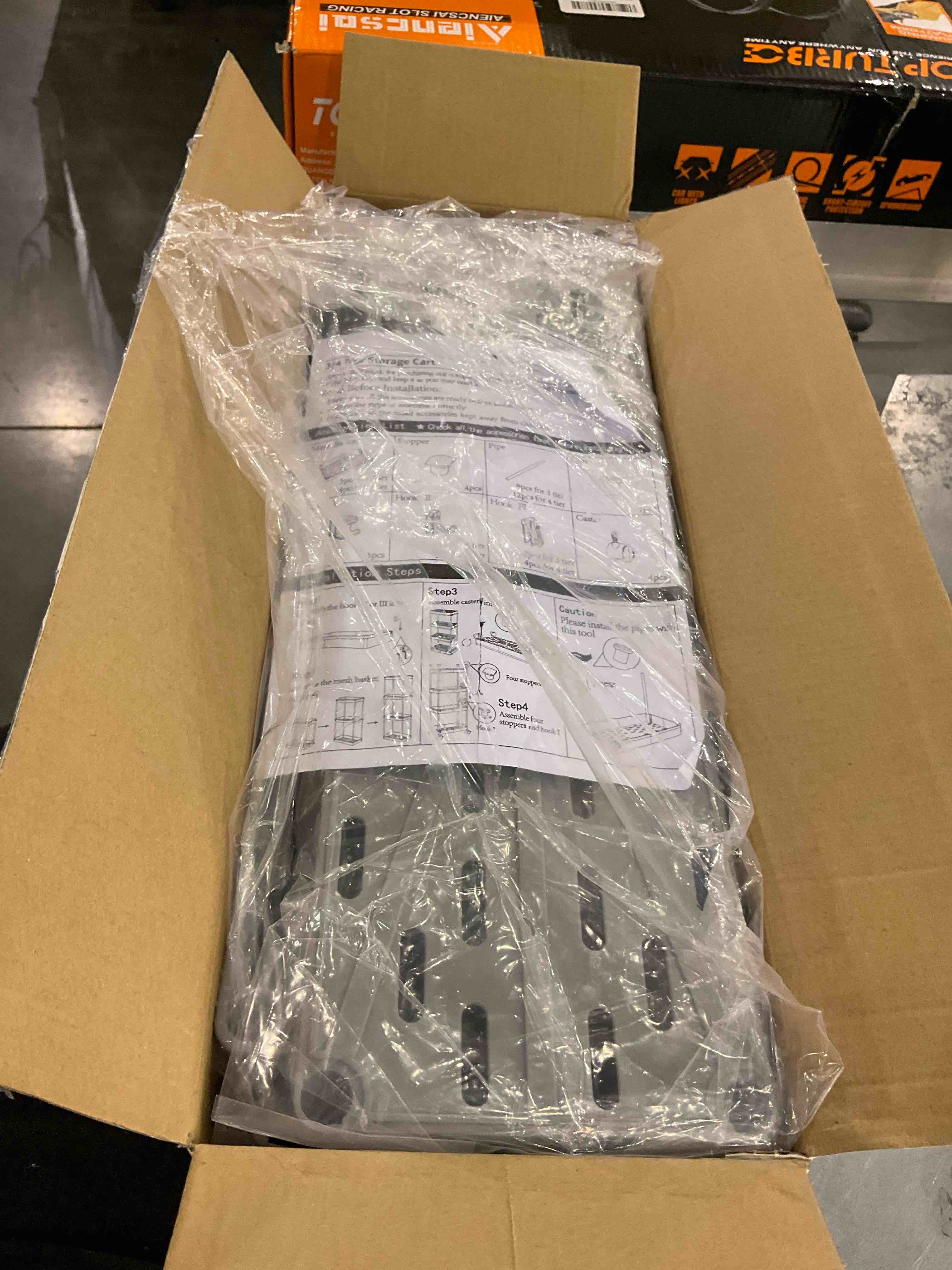 https://s3.amazonaws.com/lotting-images-prod/BargainHunt/EXS01021706_1707486922937.jpeg