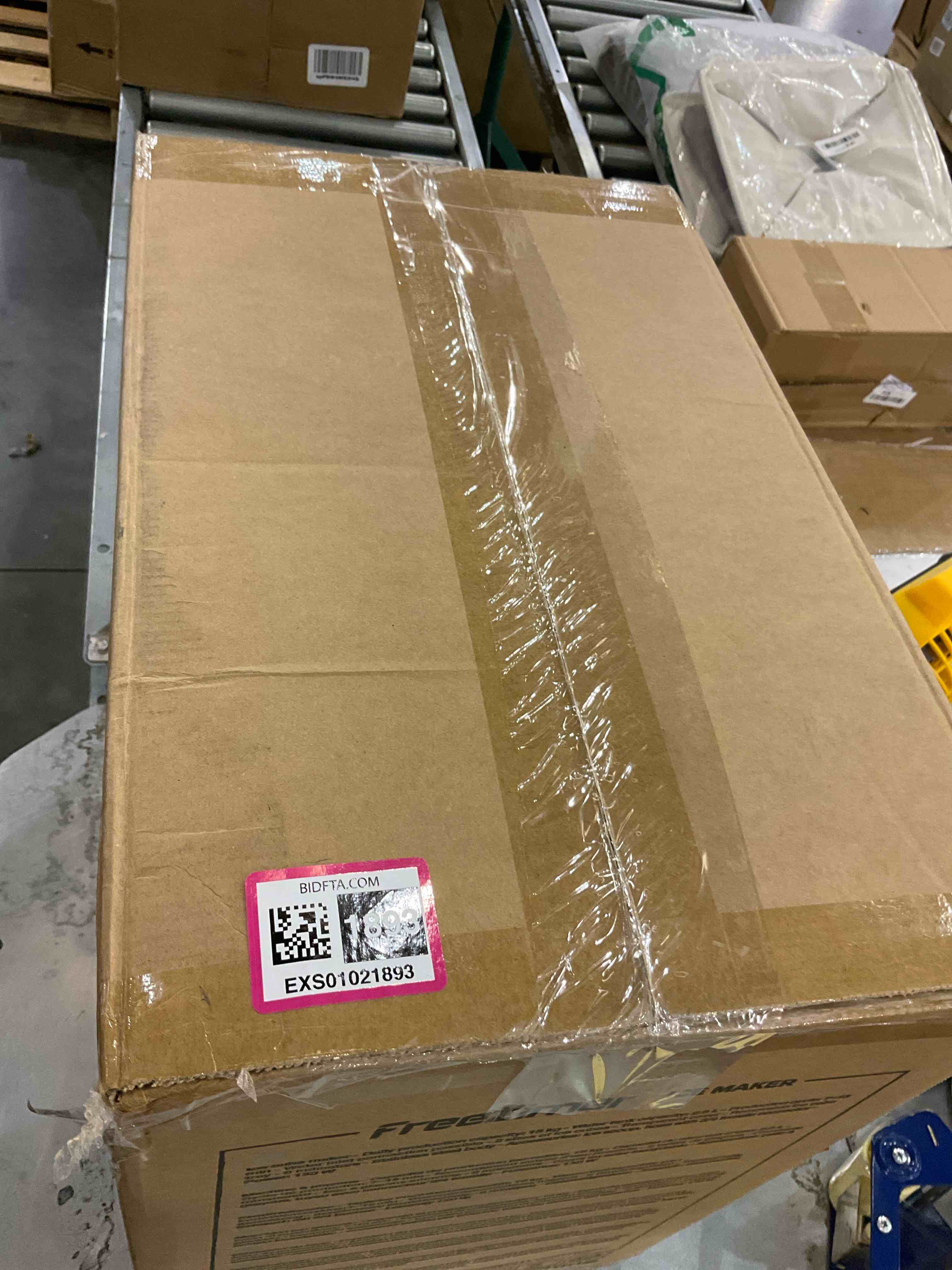 https://s3.amazonaws.com/lotting-images-prod/BargainHunt/EXS01021893_1707752762497.jpeg