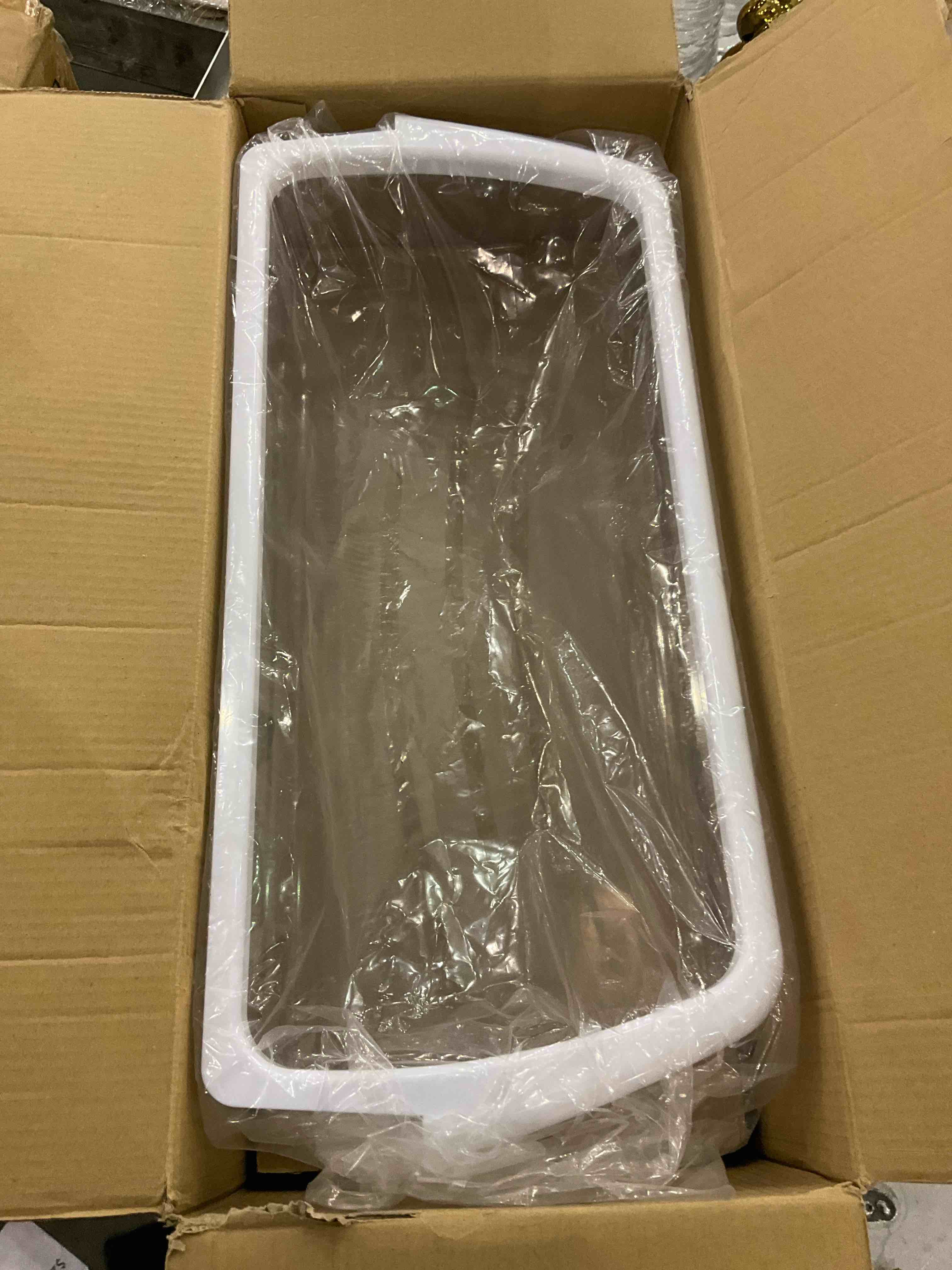 https://s3.amazonaws.com/lotting-images-prod/BargainHunt/EXS01021918_1707755863540.jpeg