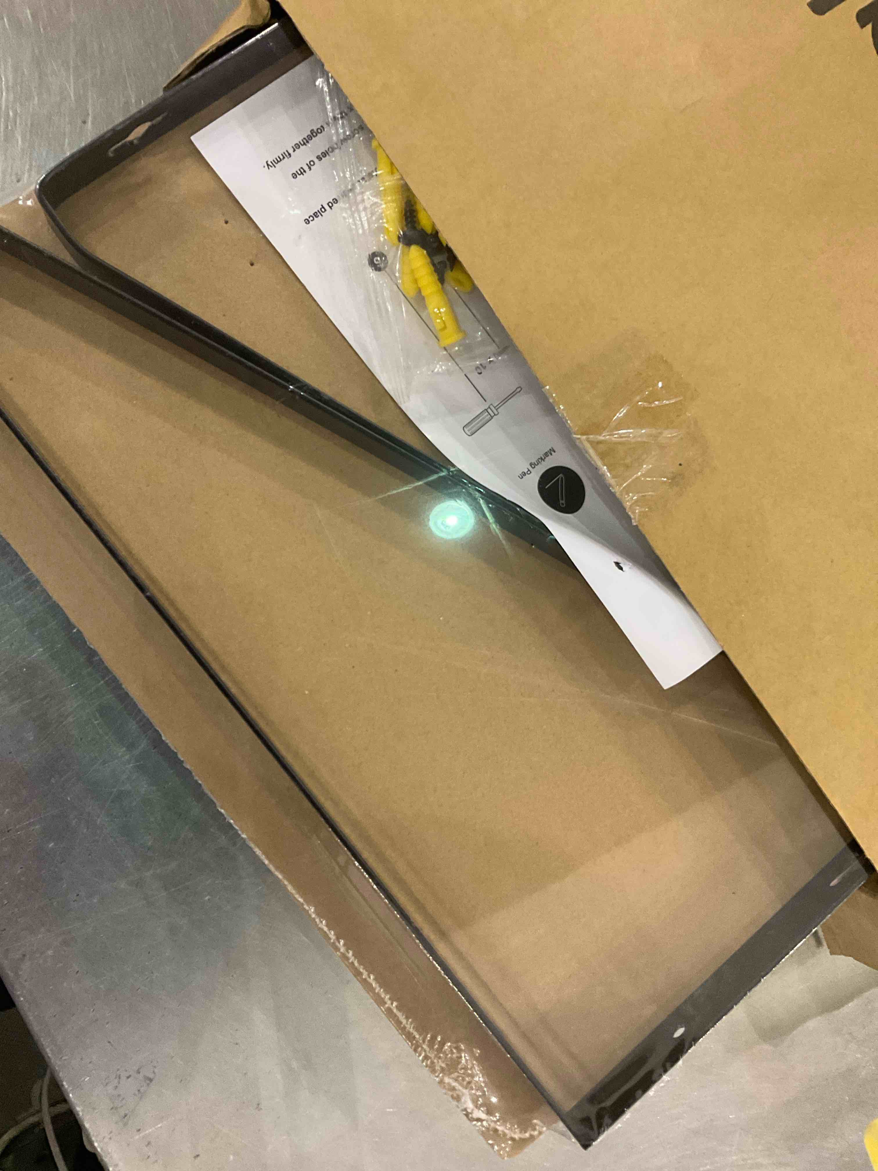 https://s3.amazonaws.com/lotting-images-prod/BargainHunt/EXS01022036_1707484841867.jpeg