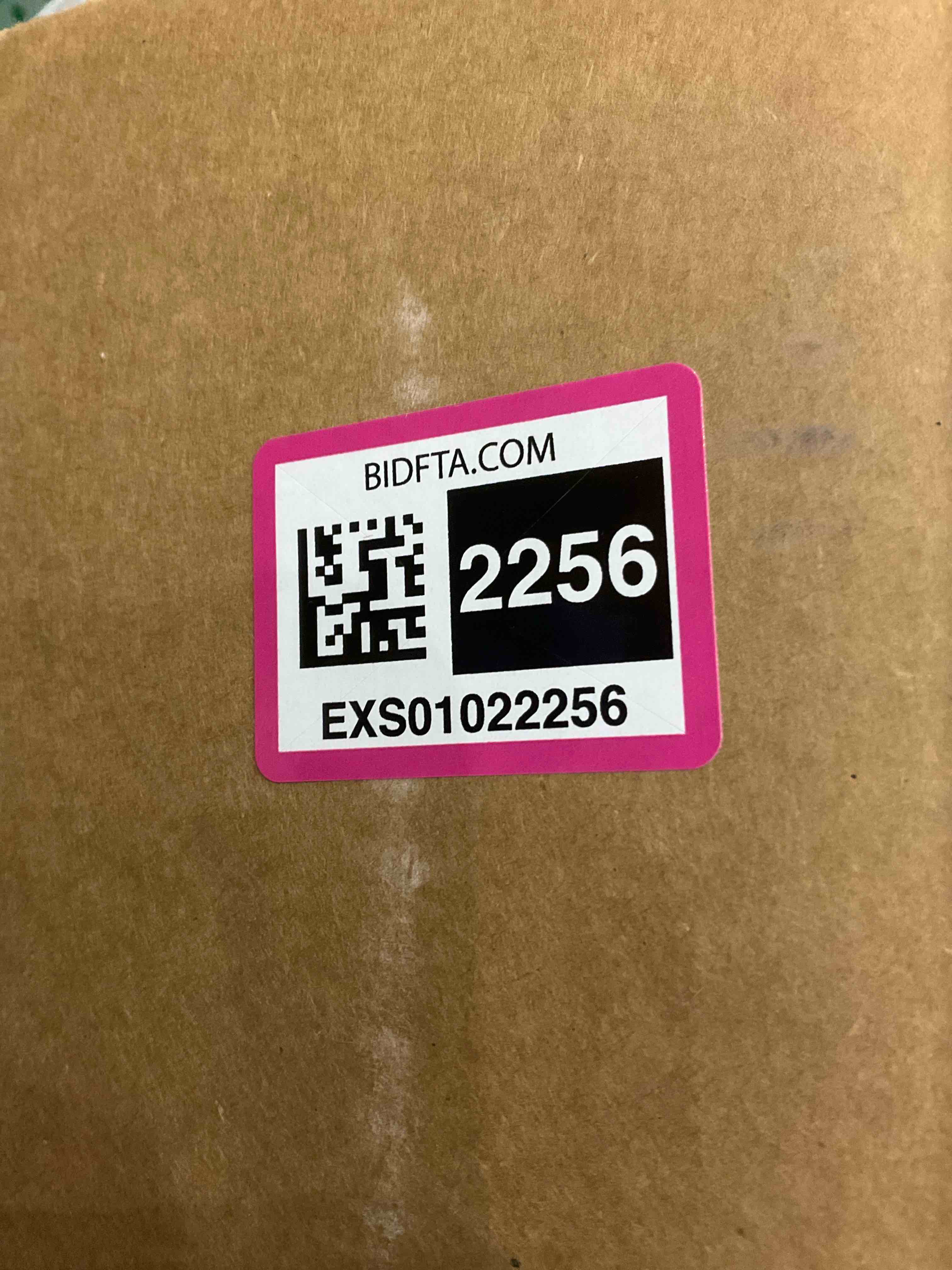 https://s3.amazonaws.com/lotting-images-prod/BargainHunt/EXS01022256_1707768123010.jpeg